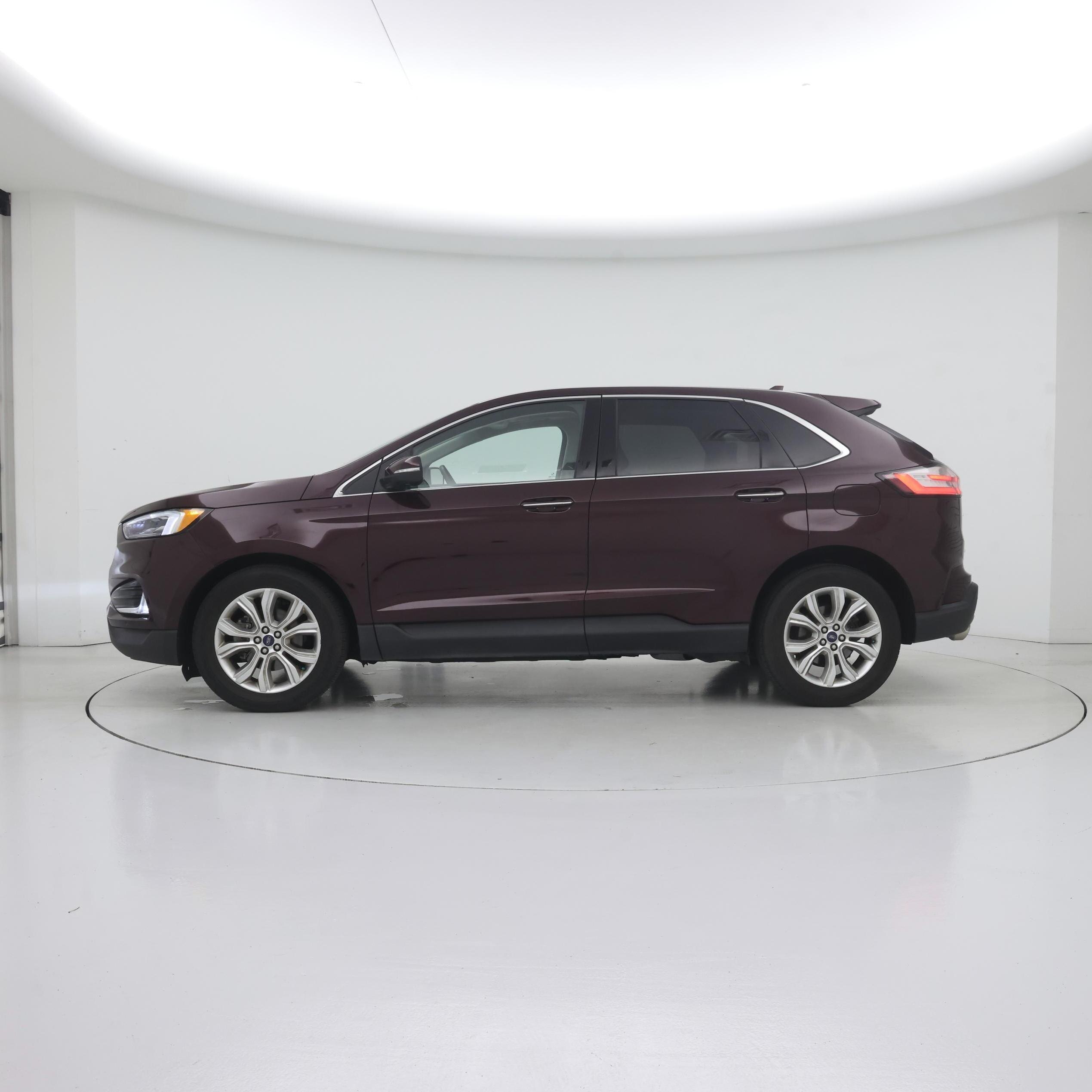 Thumbnail: 2020 Ford Edge - 3
