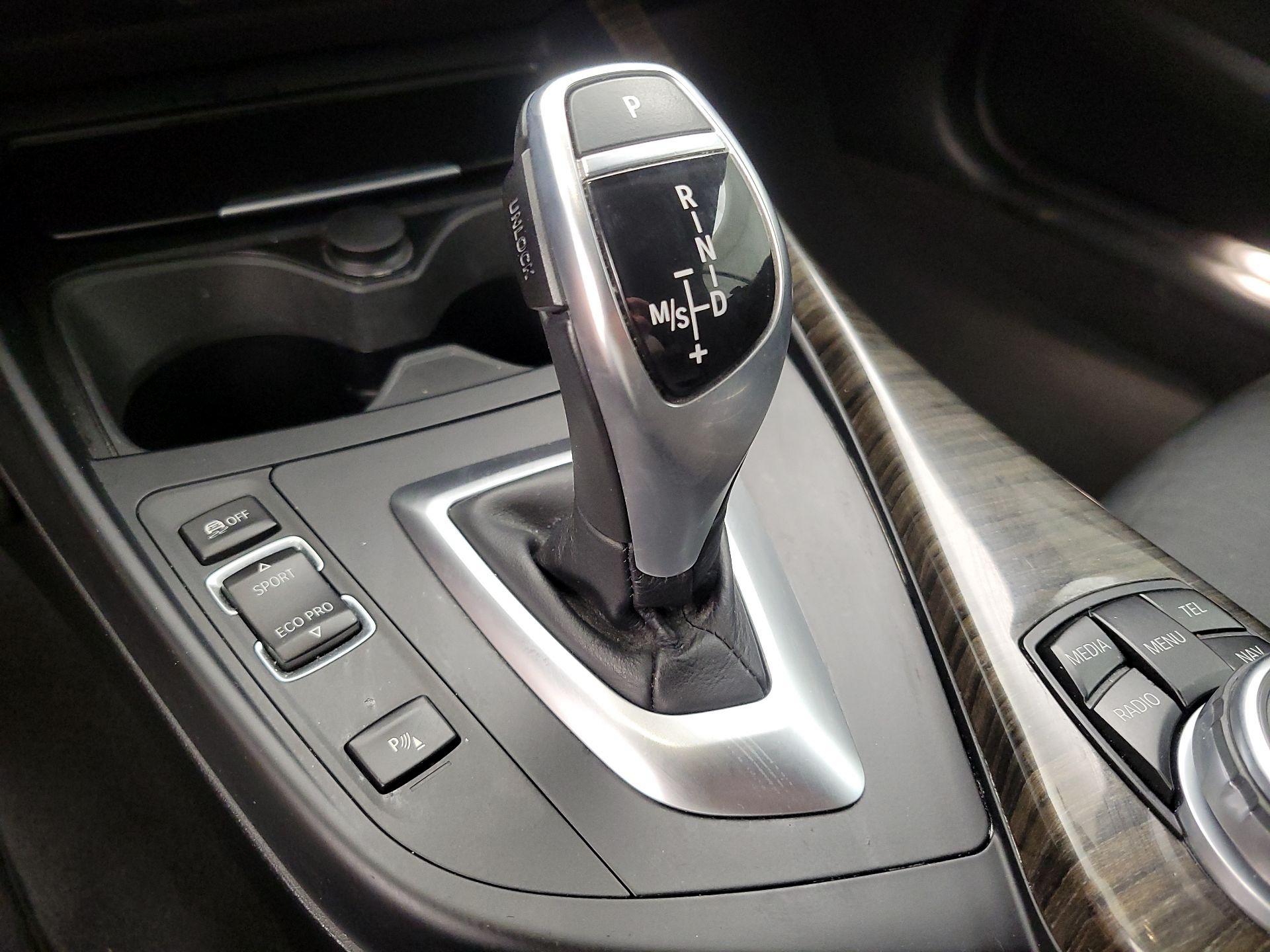 Thumbnail: 2016 BMW 2 Series - 18