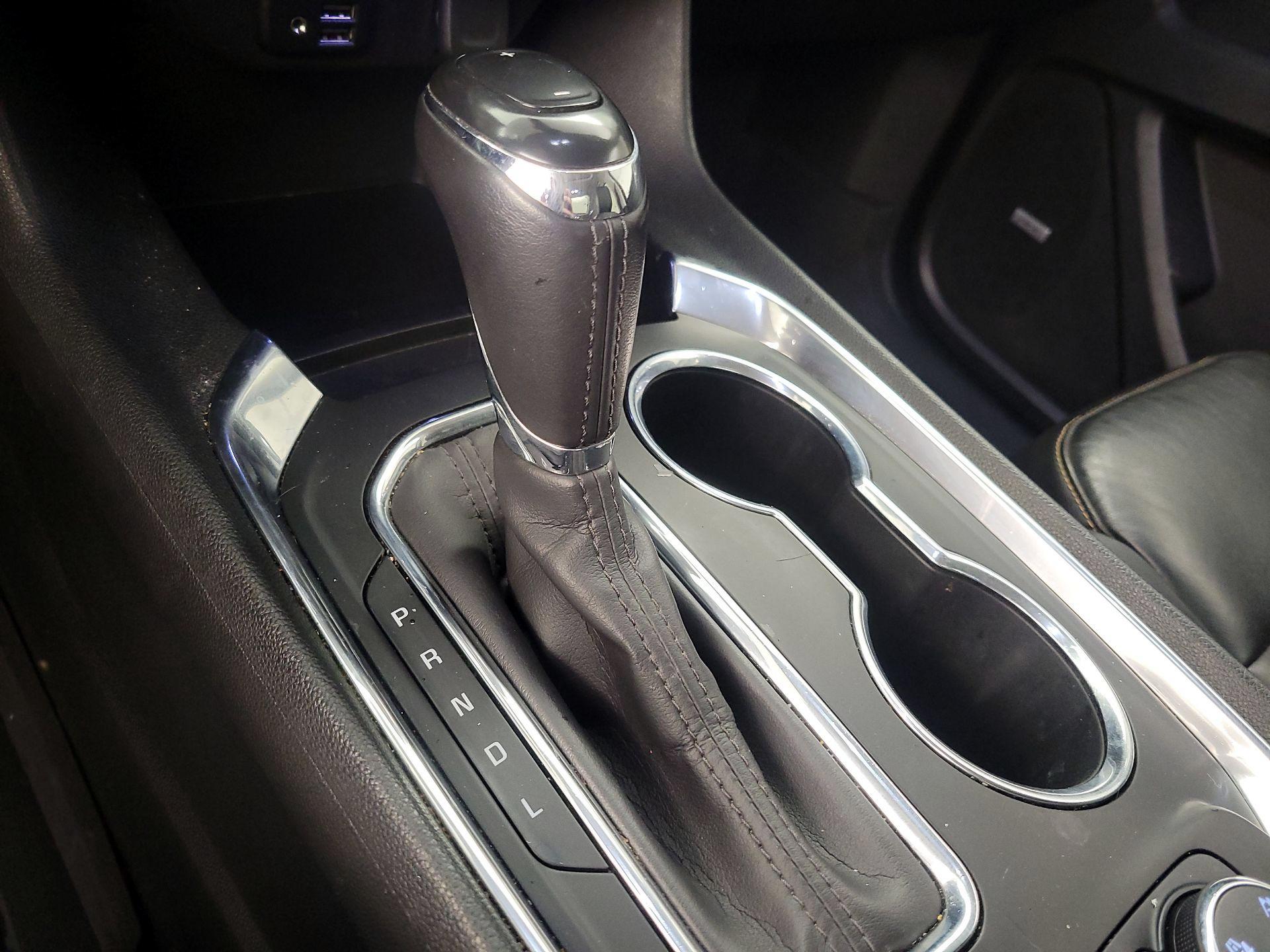 Thumbnail: 2020 Chevrolet Traverse - 18