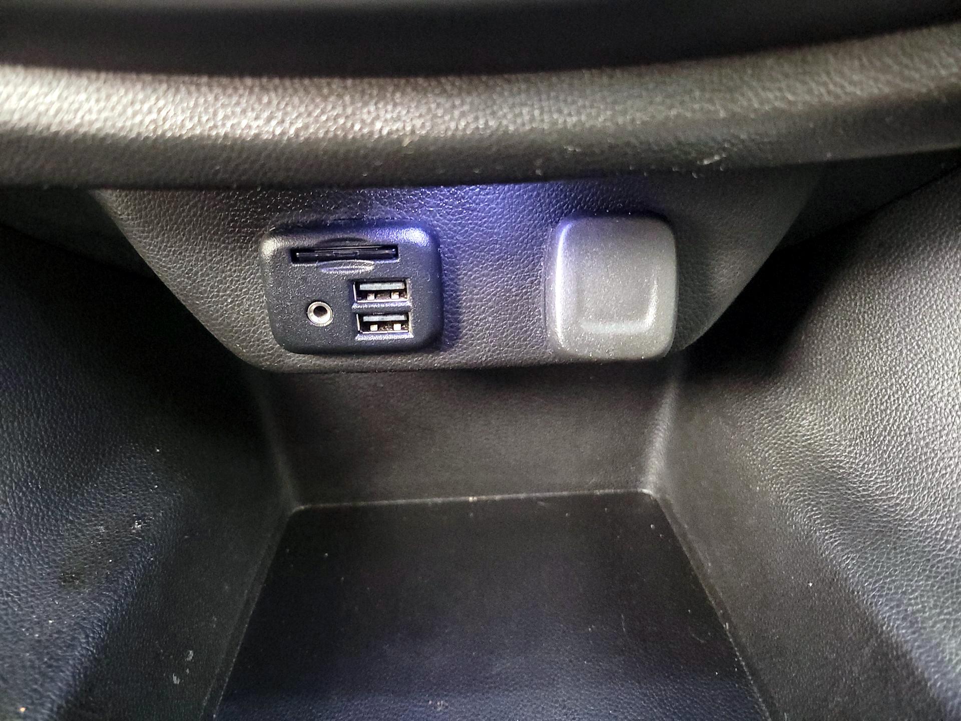 Thumbnail: 2020 Chevrolet Traverse - 19