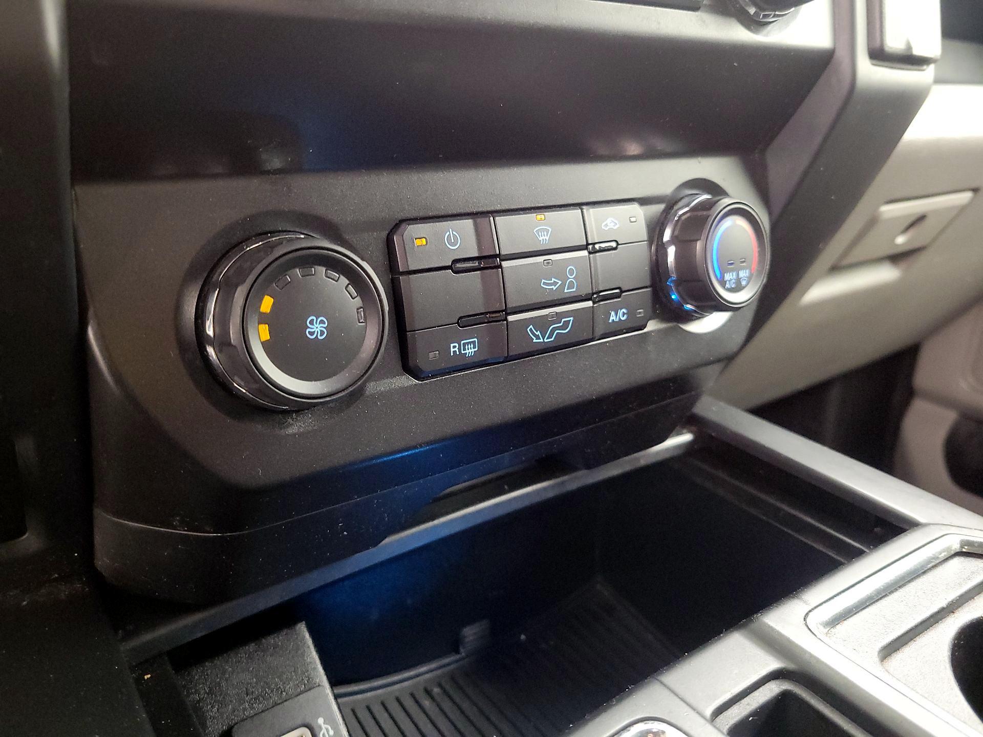 Thumbnail: 2019 Ford F-150 - 16