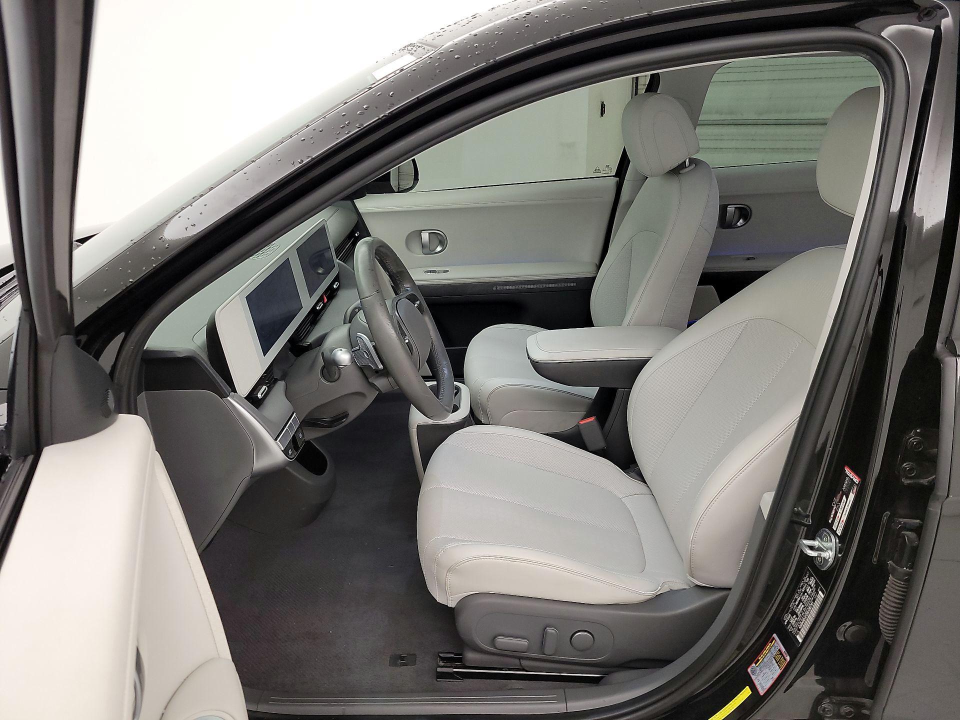 Thumbnail: 2022 Hyundai Ioniq 5 - 11