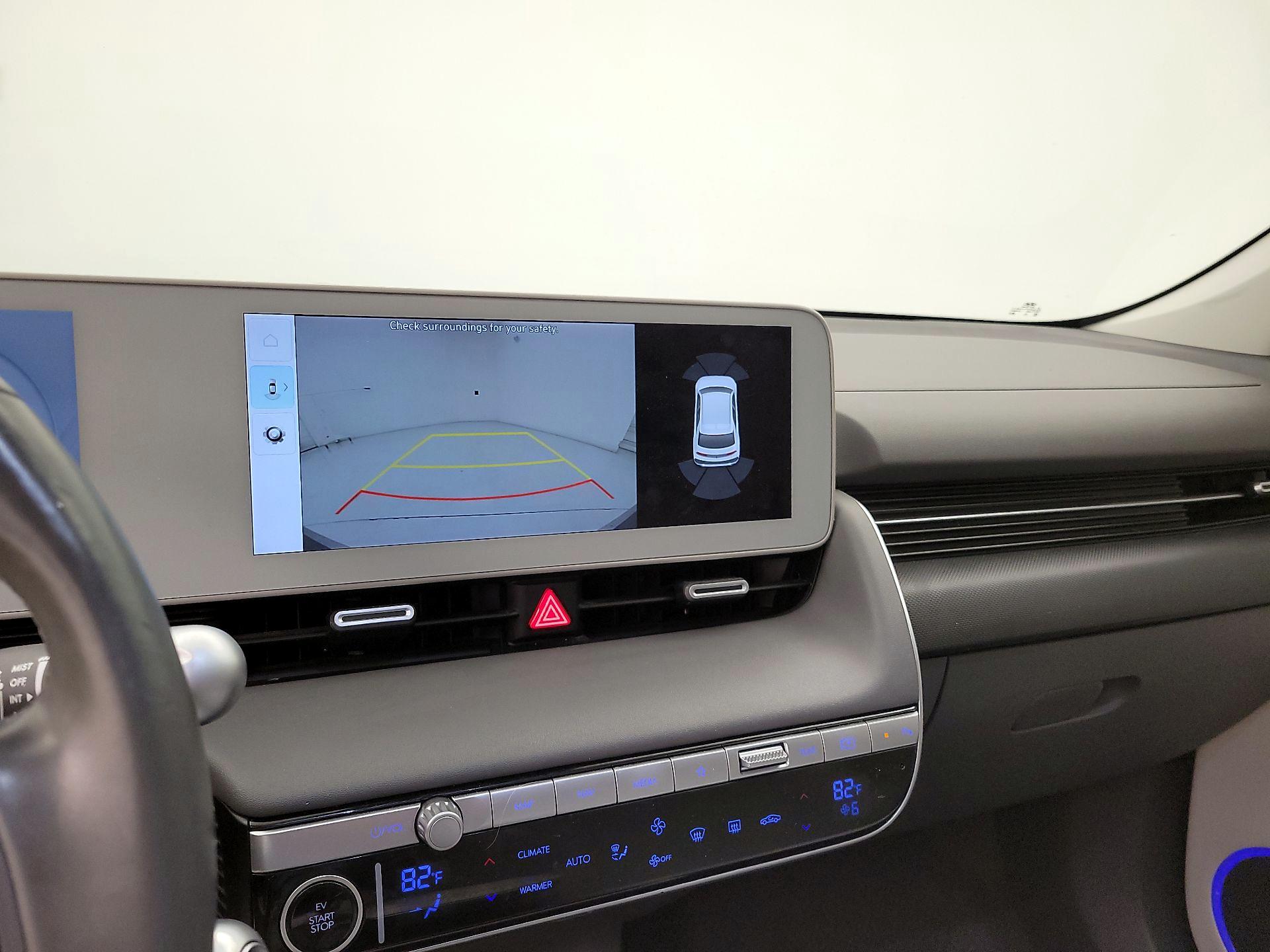 Thumbnail: 2022 Hyundai Ioniq 5 - 13