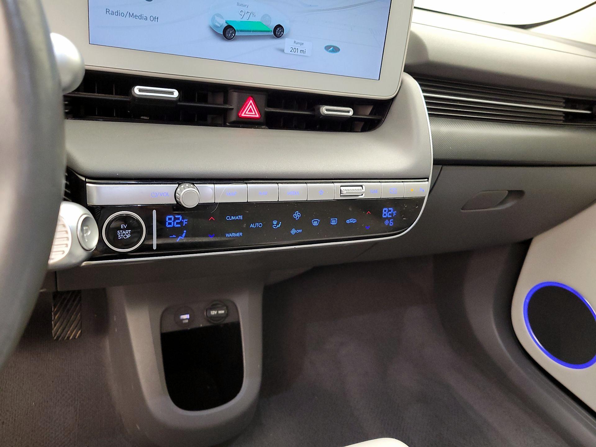 Thumbnail: 2022 Hyundai Ioniq 5 - 15