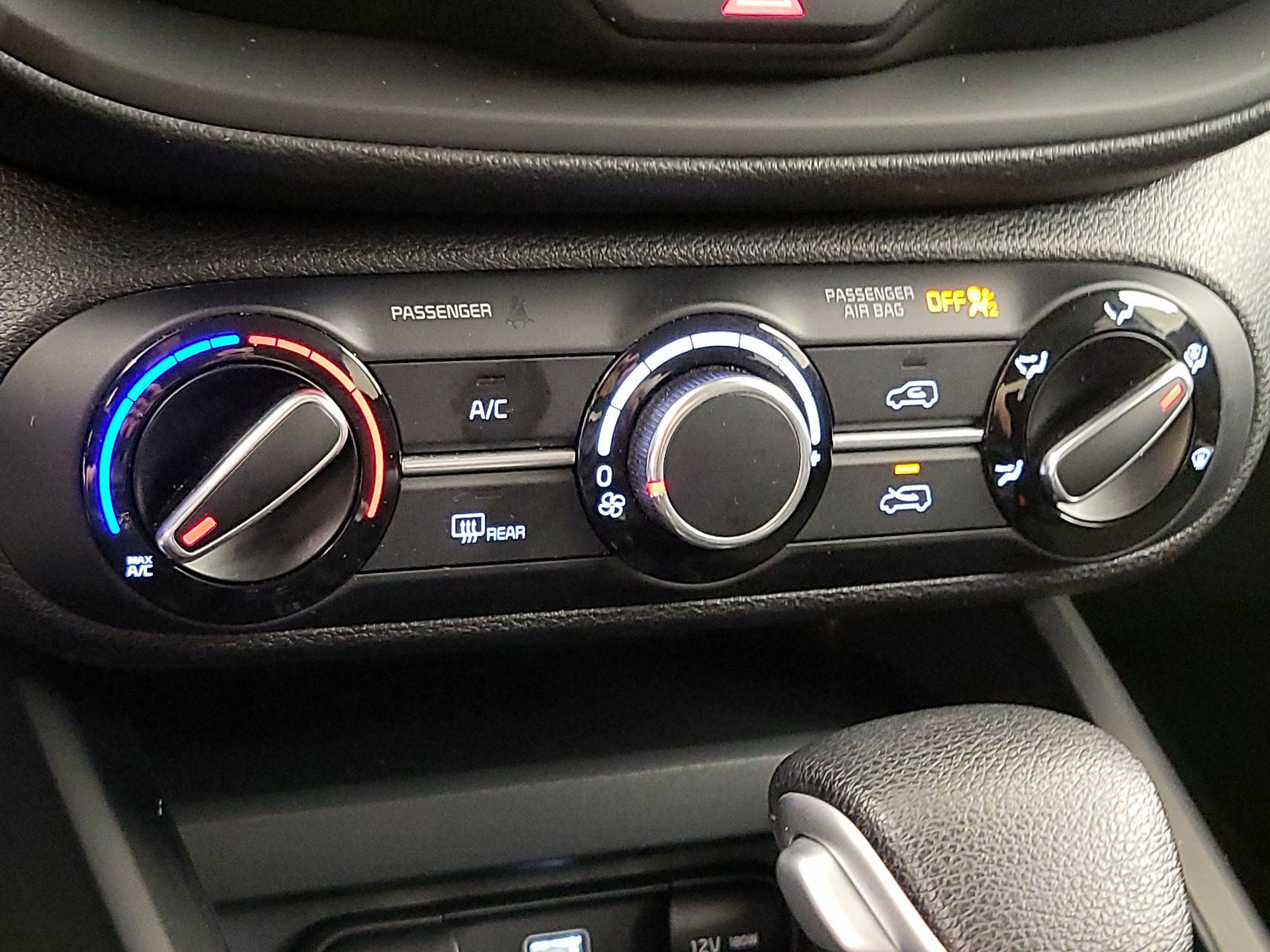 Thumbnail: 2023 Kia Soul - 16