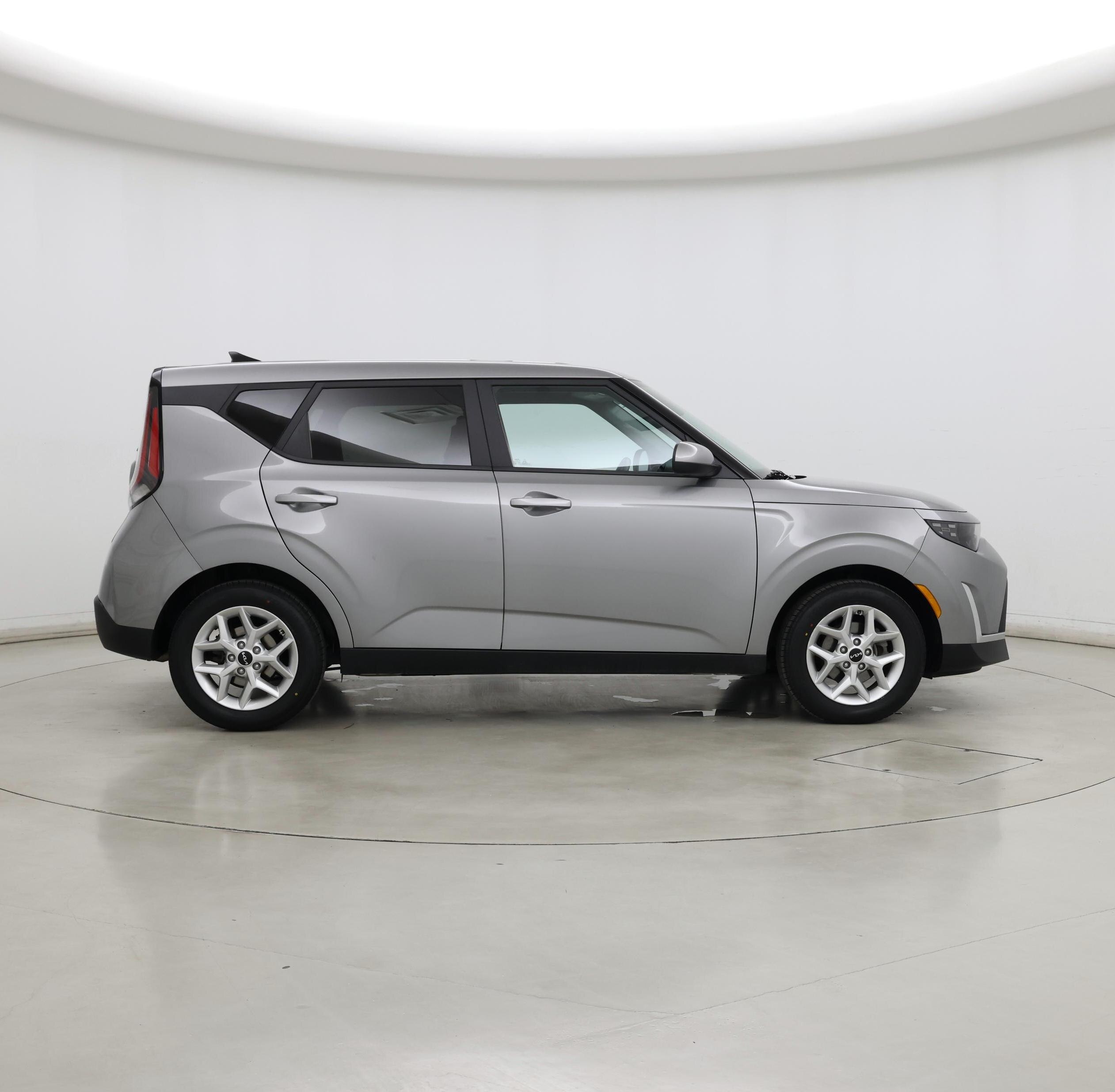 Thumbnail: 2023 Kia Soul - 7