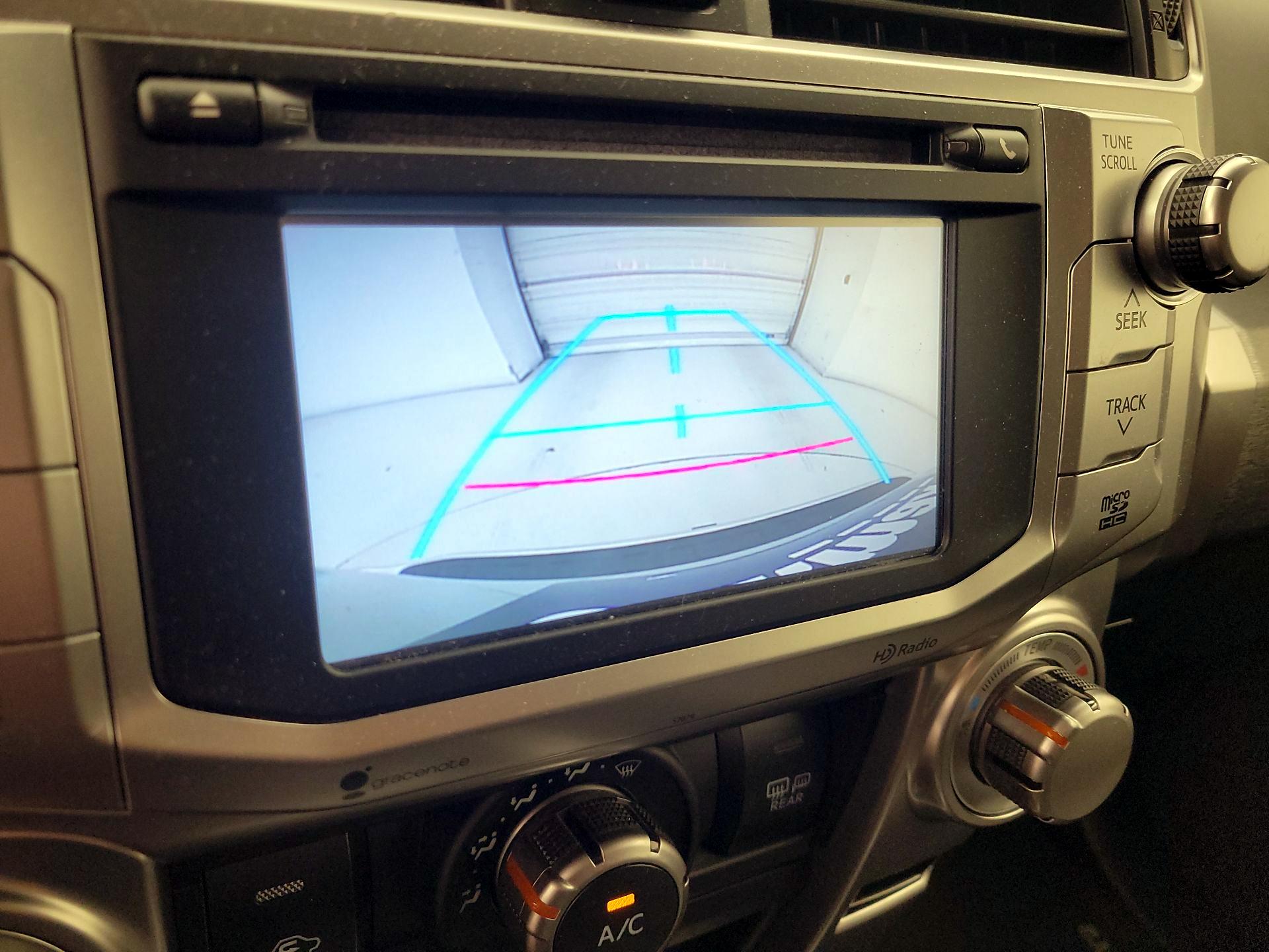 Thumbnail: 2015 Toyota 4Runner - 15