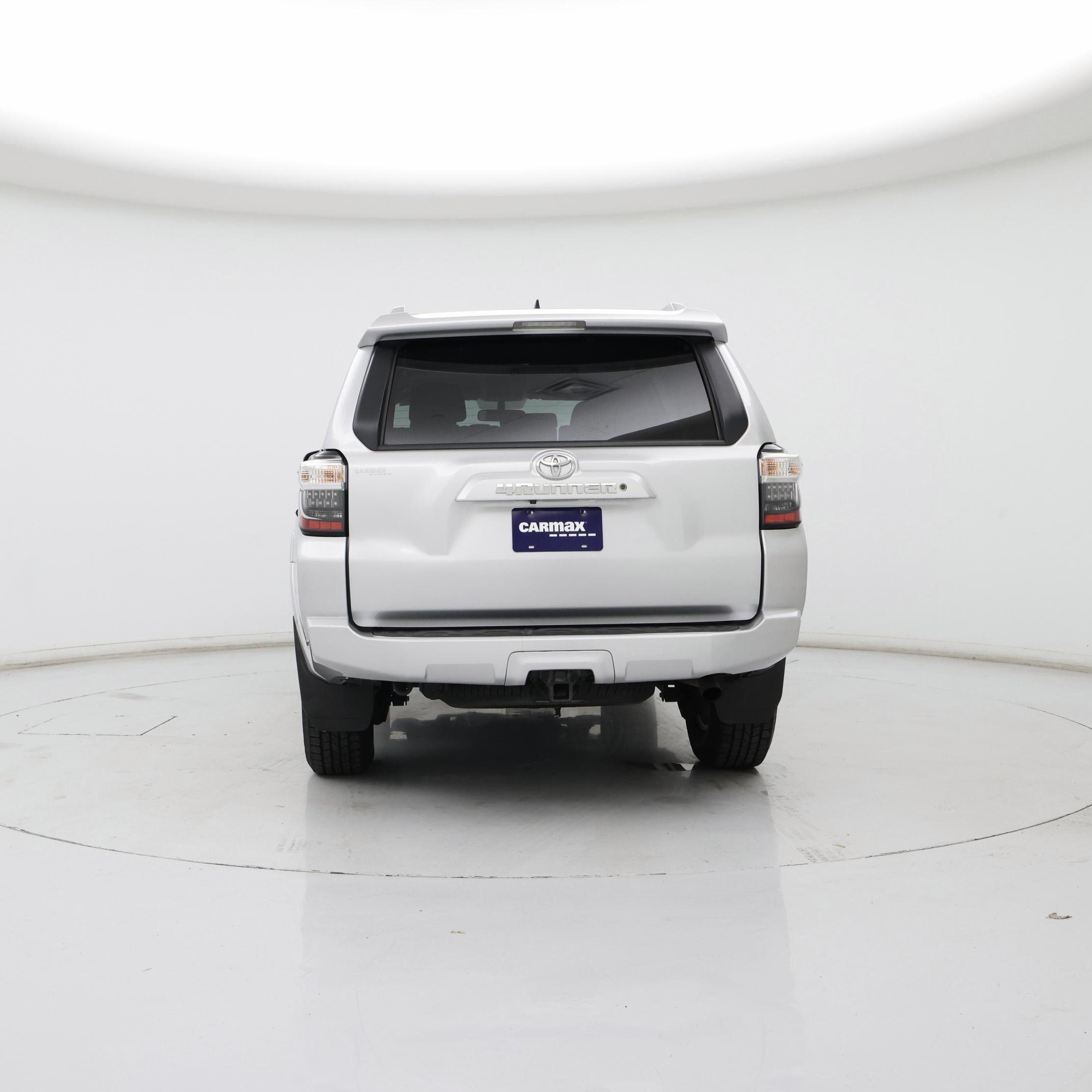 Thumbnail: 2015 Toyota 4Runner - 6