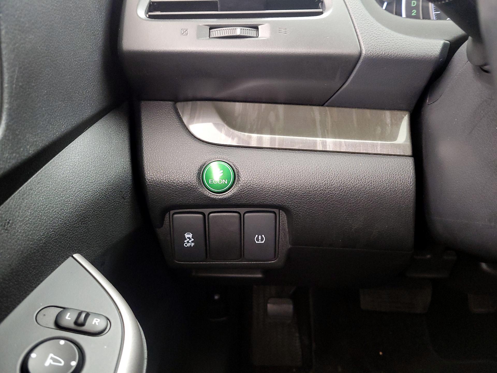 Thumbnail: 2014 Honda CR-V - 13