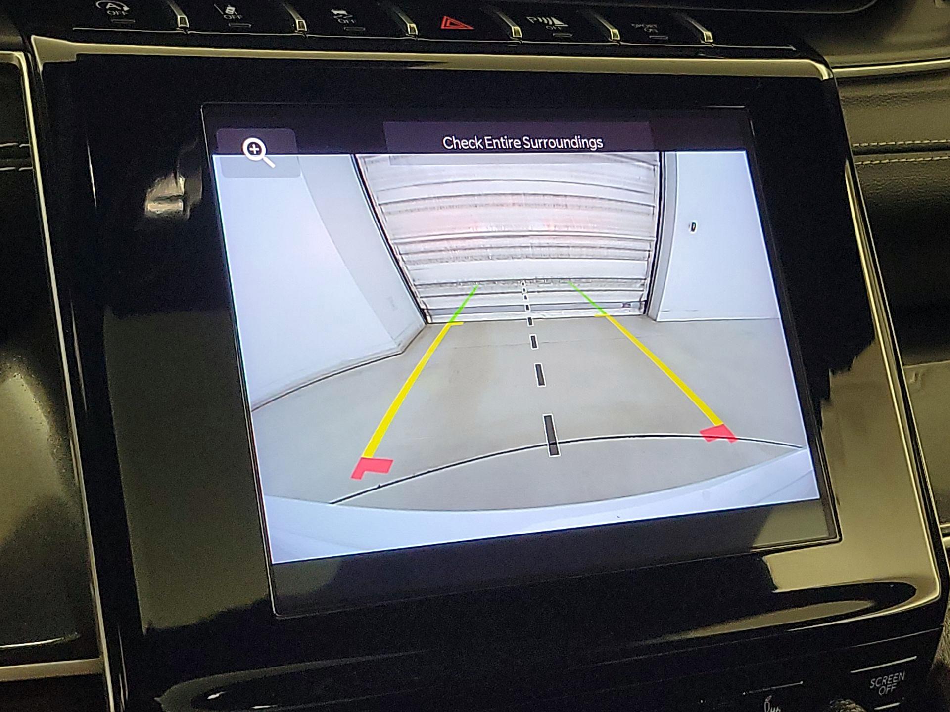 Thumbnail: 2022 Jeep Grand Cherokee - 14