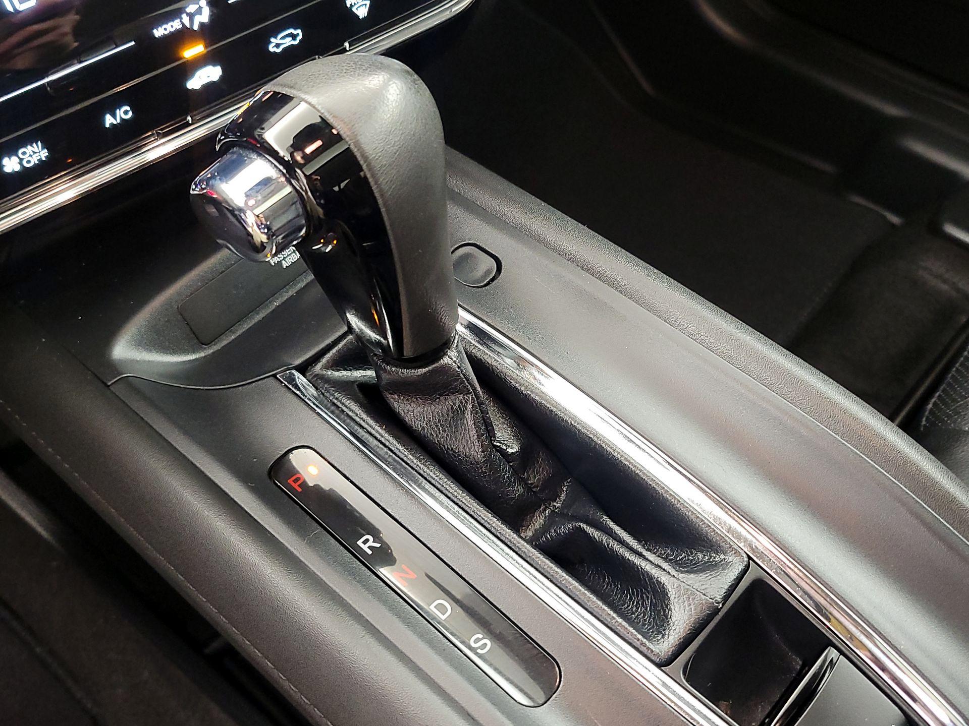 Thumbnail: 2021 Honda HR-V - 17