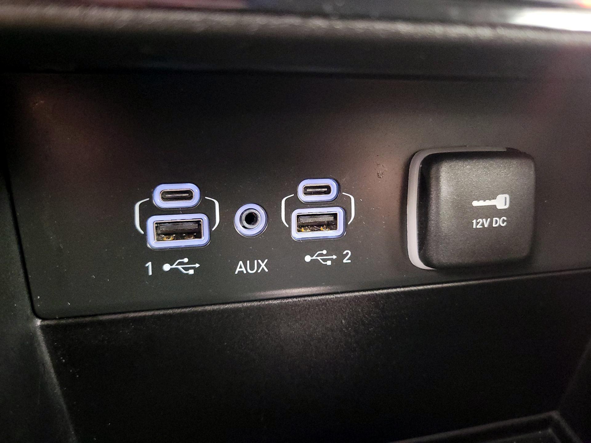 Thumbnail: 2023 Jeep Grand Cherokee - 19