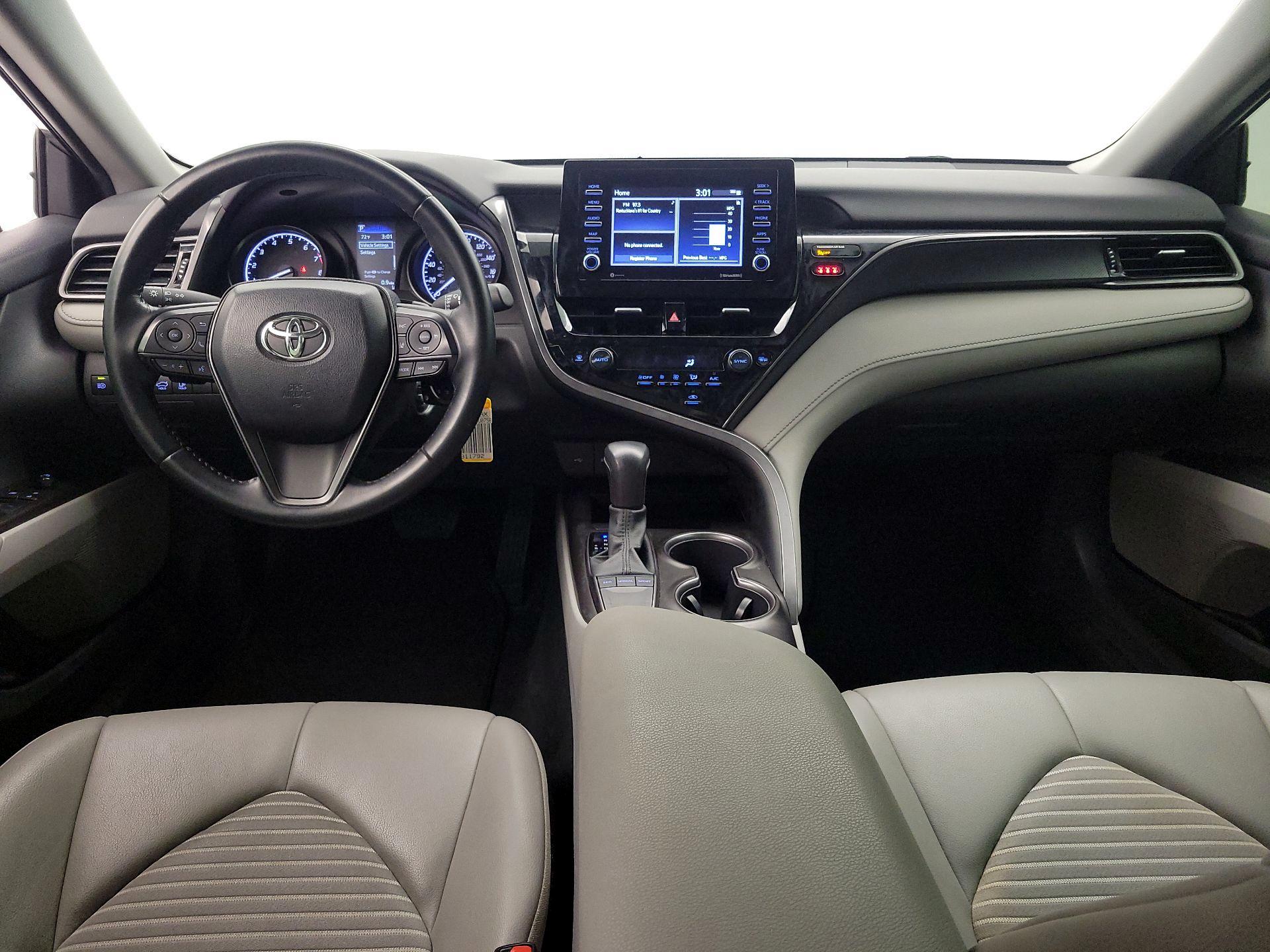 Thumbnail: 2022 Toyota Camry - 9