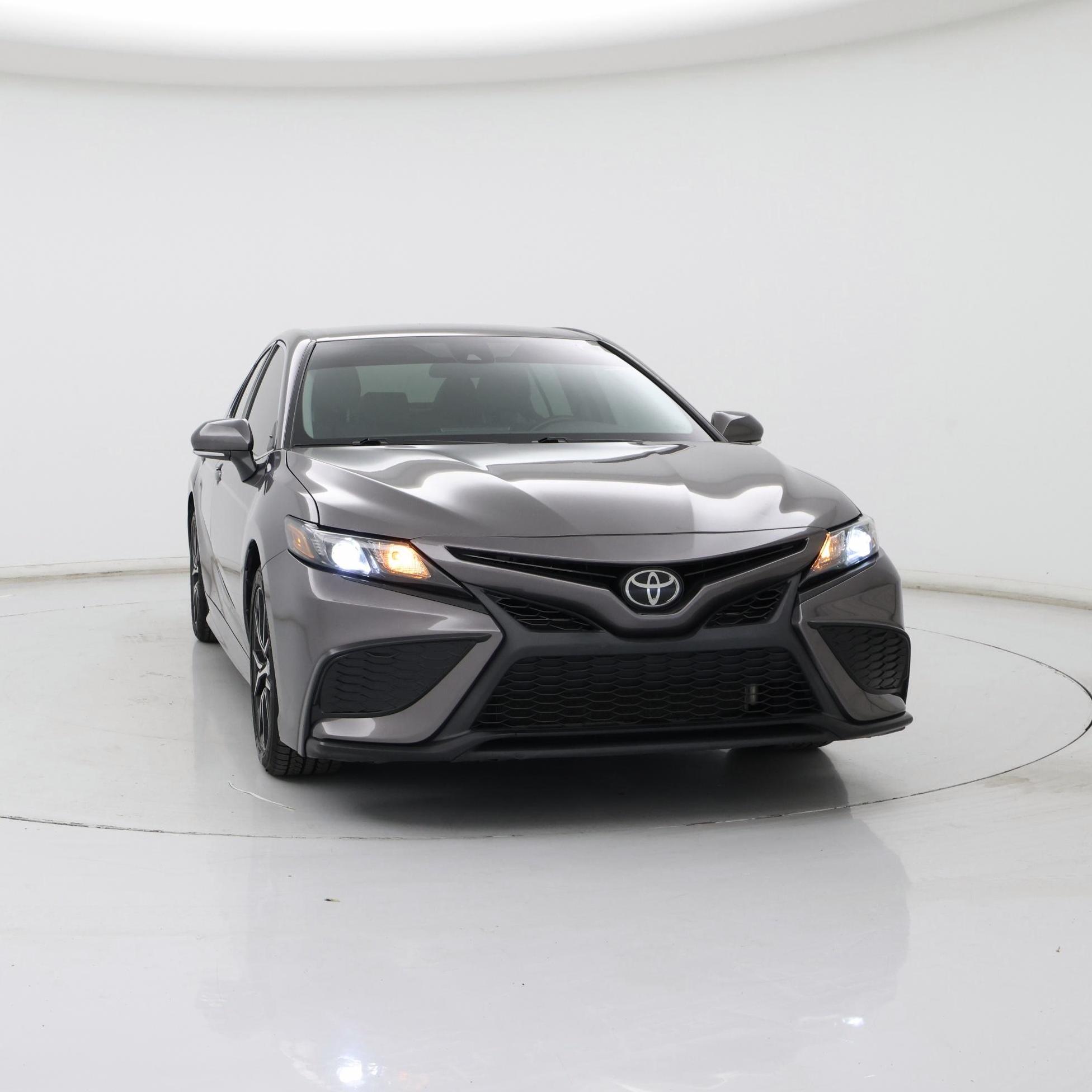 Thumbnail: 2022 Toyota Camry - 5