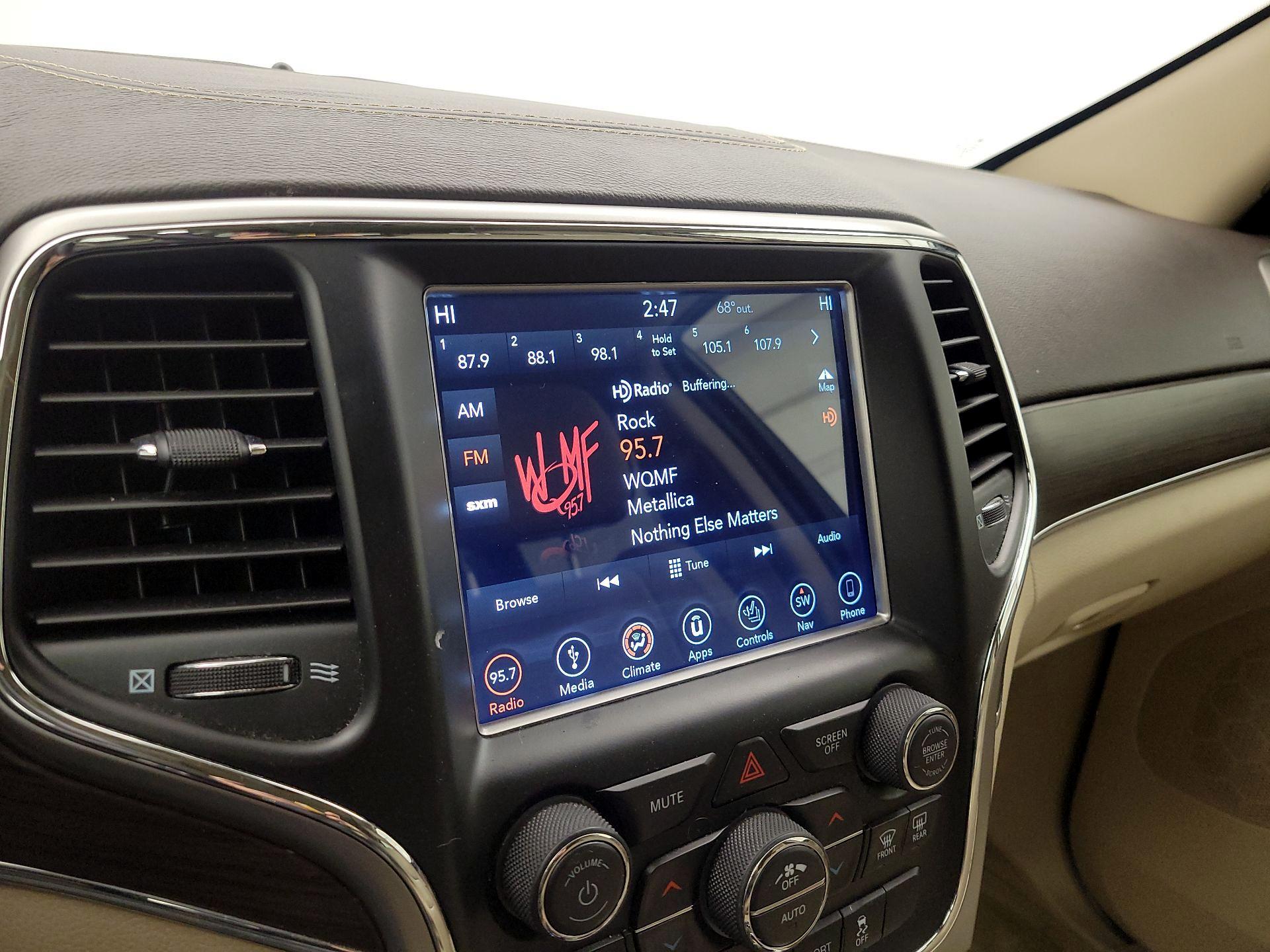 Thumbnail: 2018 Jeep Grand Cherokee - 16