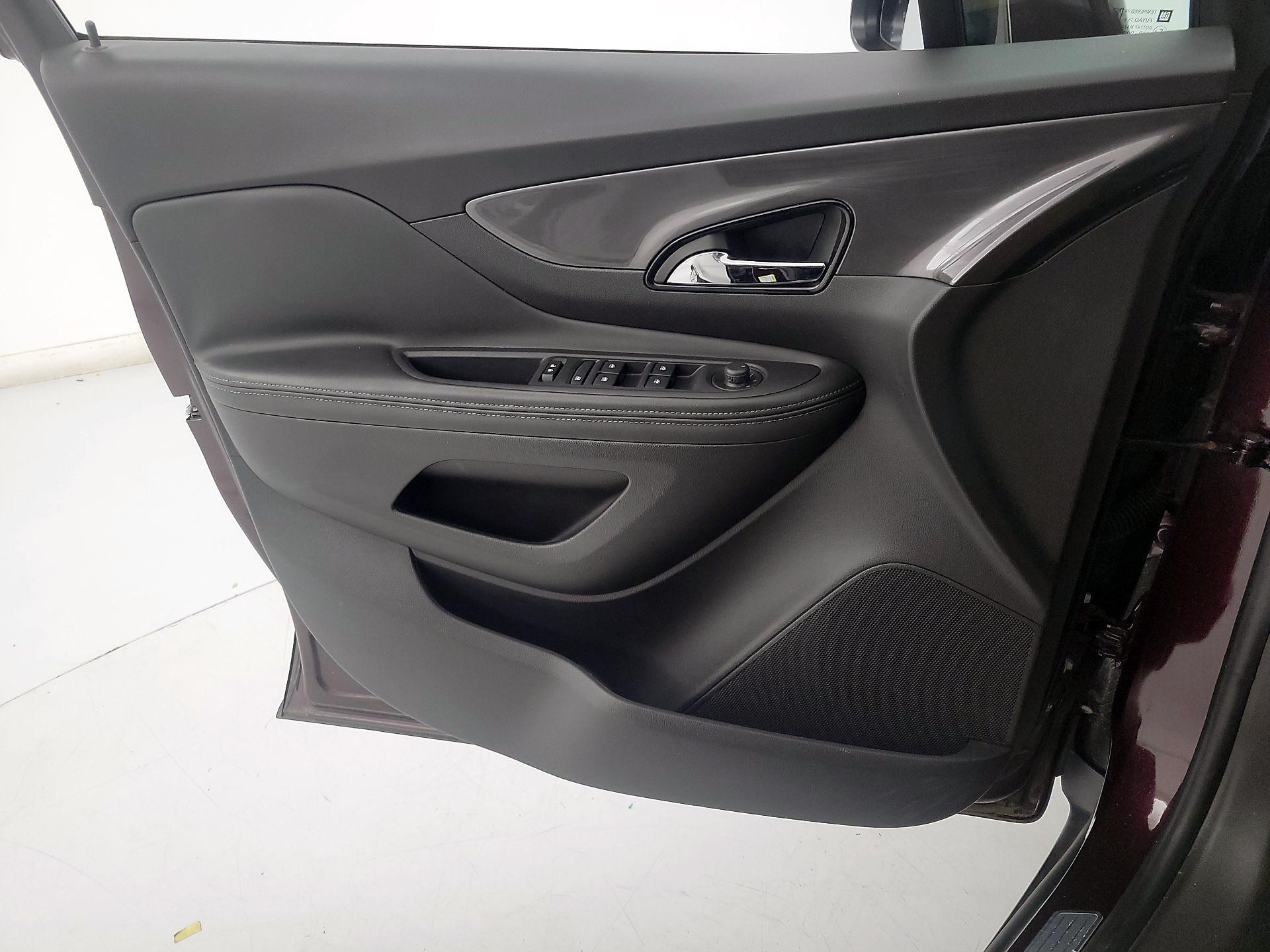 Thumbnail: 2018 Buick Encore - 12