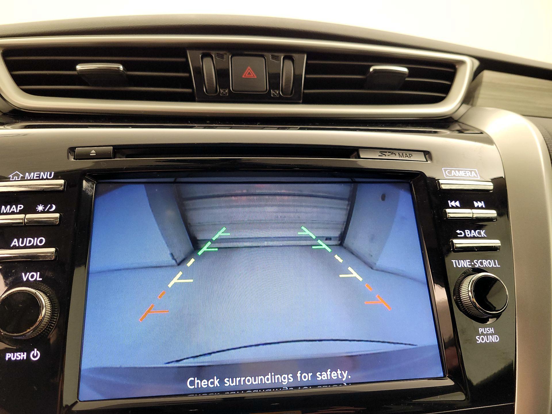 Thumbnail: 2015 Nissan Murano - 15