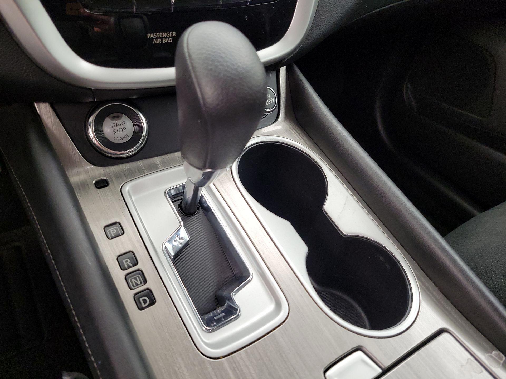 Thumbnail: 2015 Nissan Murano - 18