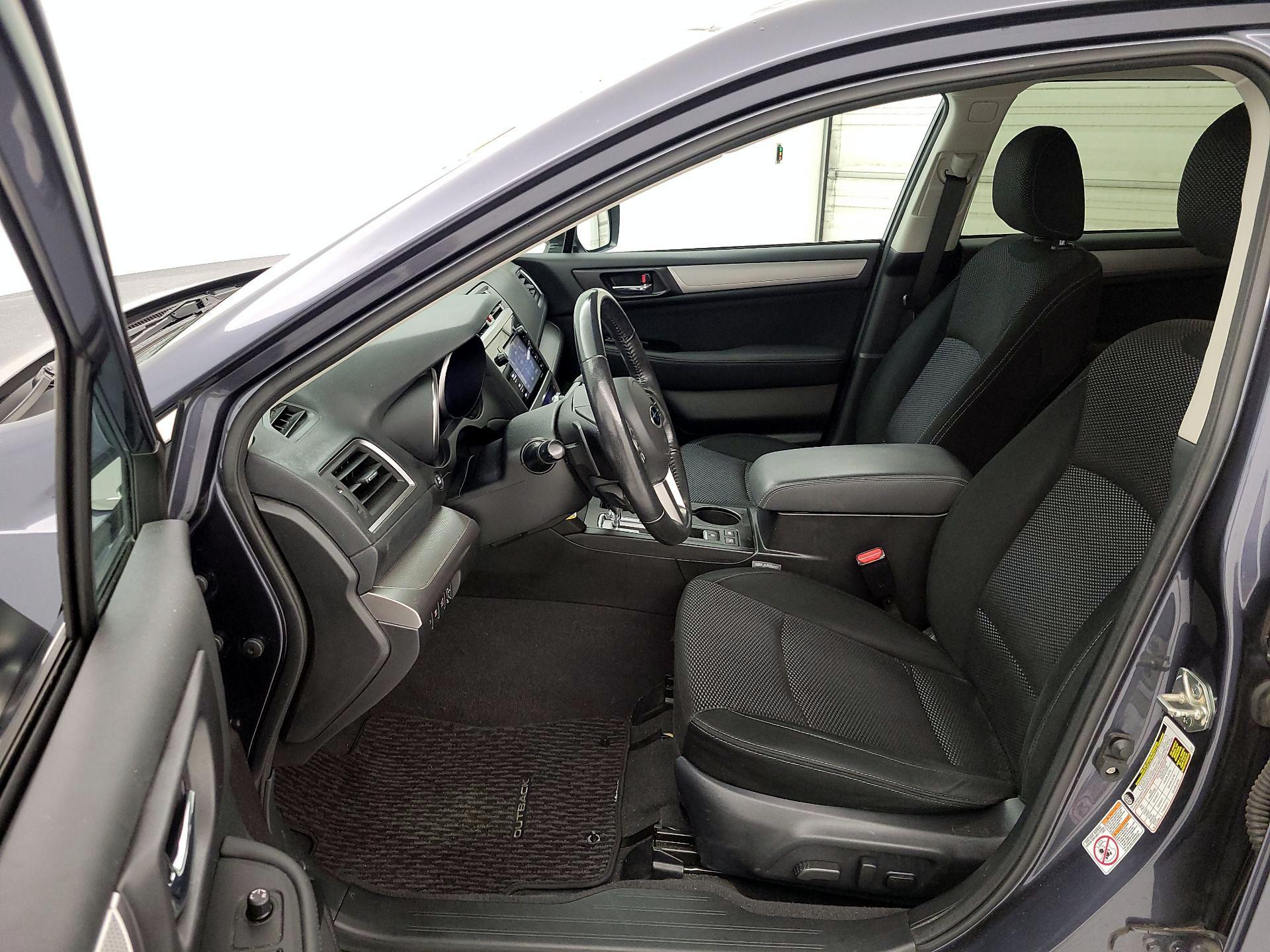 Thumbnail: 2016 Subaru Outback - 11