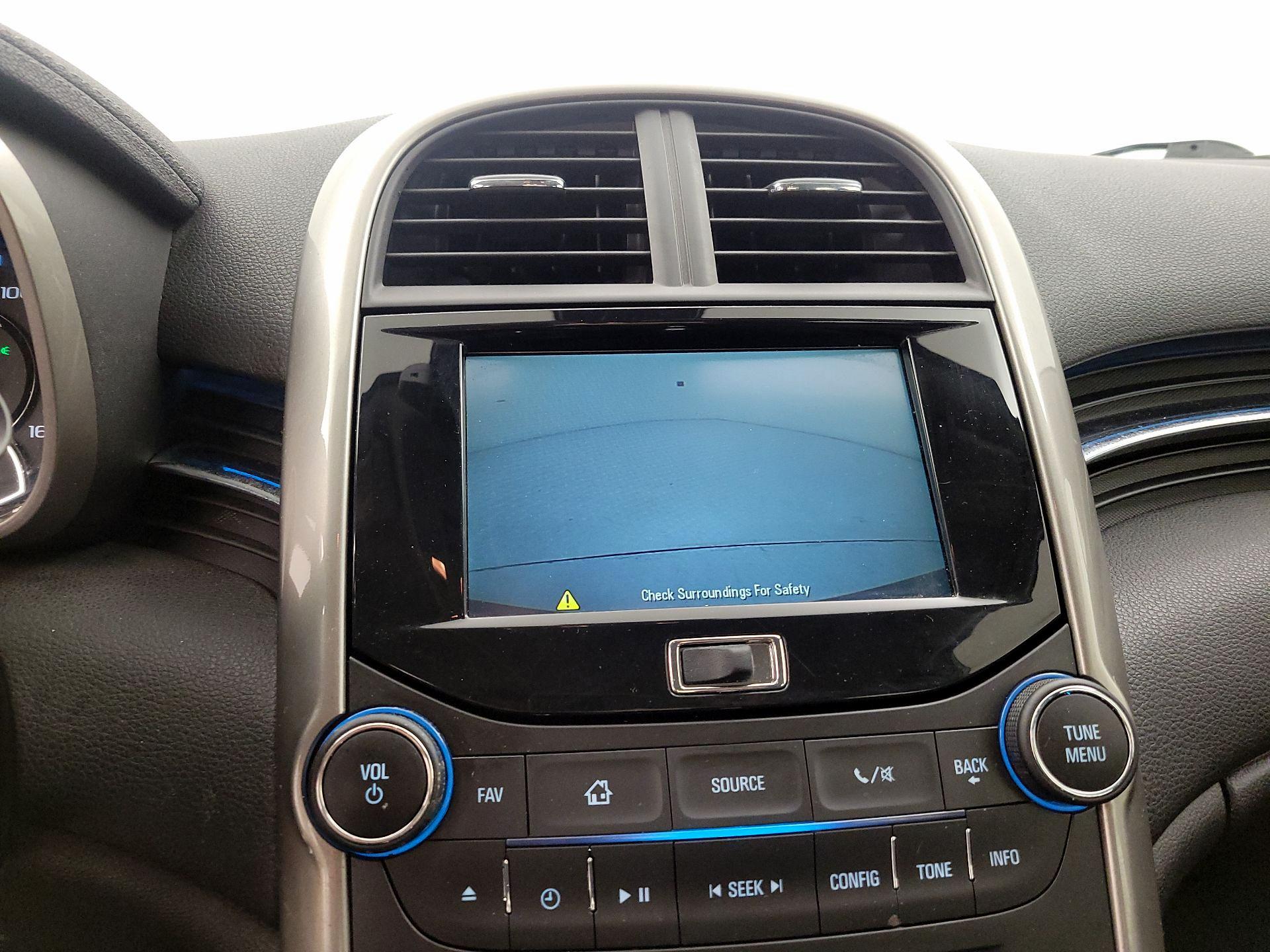 Thumbnail: 2014 Chevrolet Malibu - 14