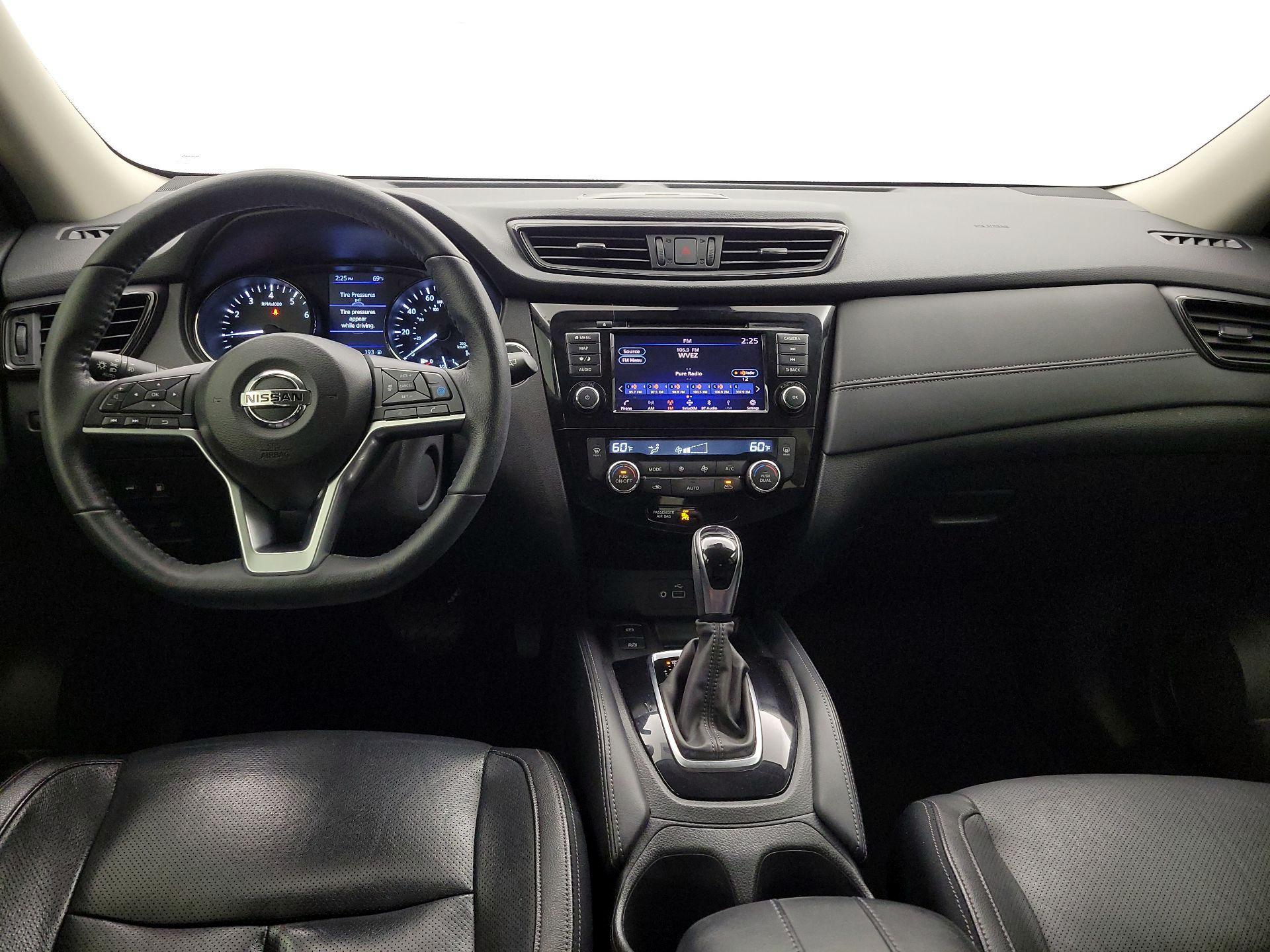 Thumbnail: 2019 Nissan Rogue - 9