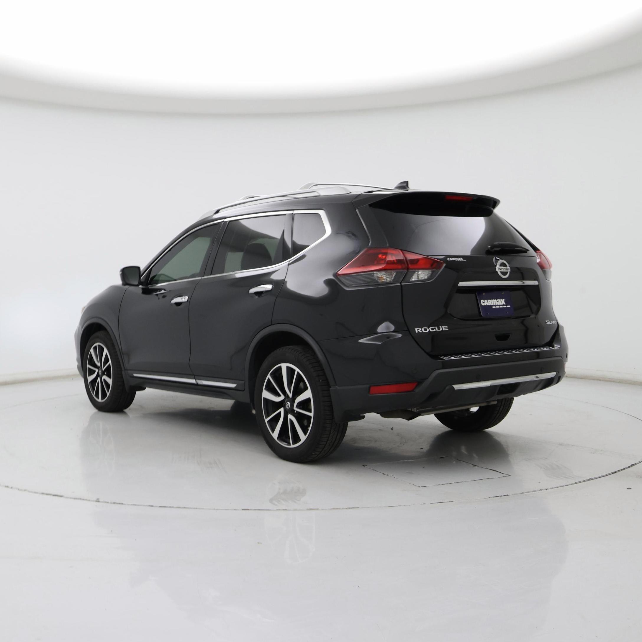 Thumbnail: 2019 Nissan Rogue - 2