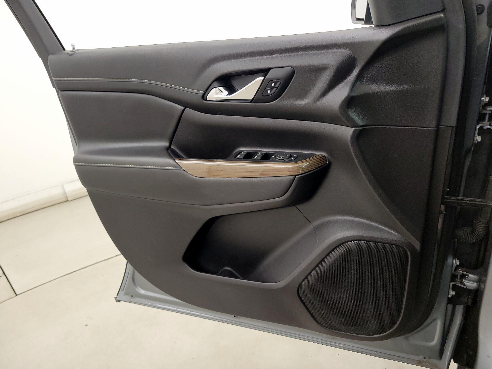 Thumbnail: 2023 GMC Acadia - 12