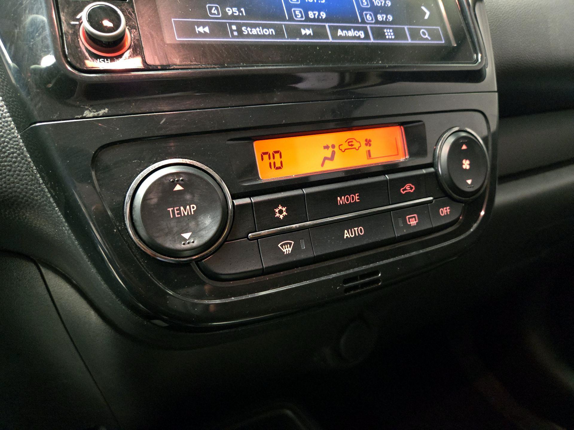 Thumbnail: 2021 Mitsubishi Mirage - 16