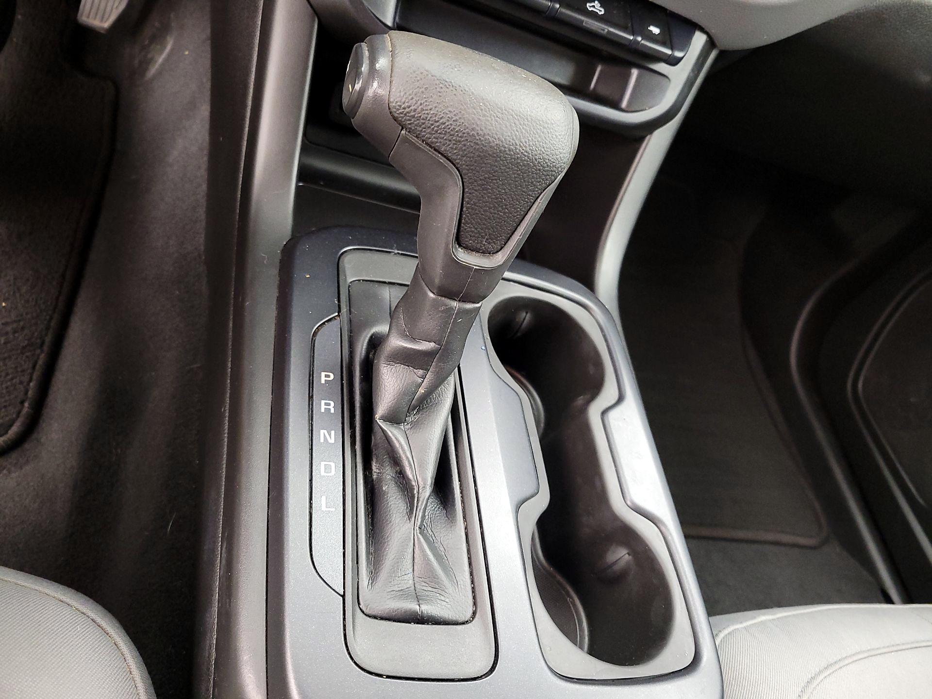 Thumbnail: 2021 Chevrolet Colorado - 16