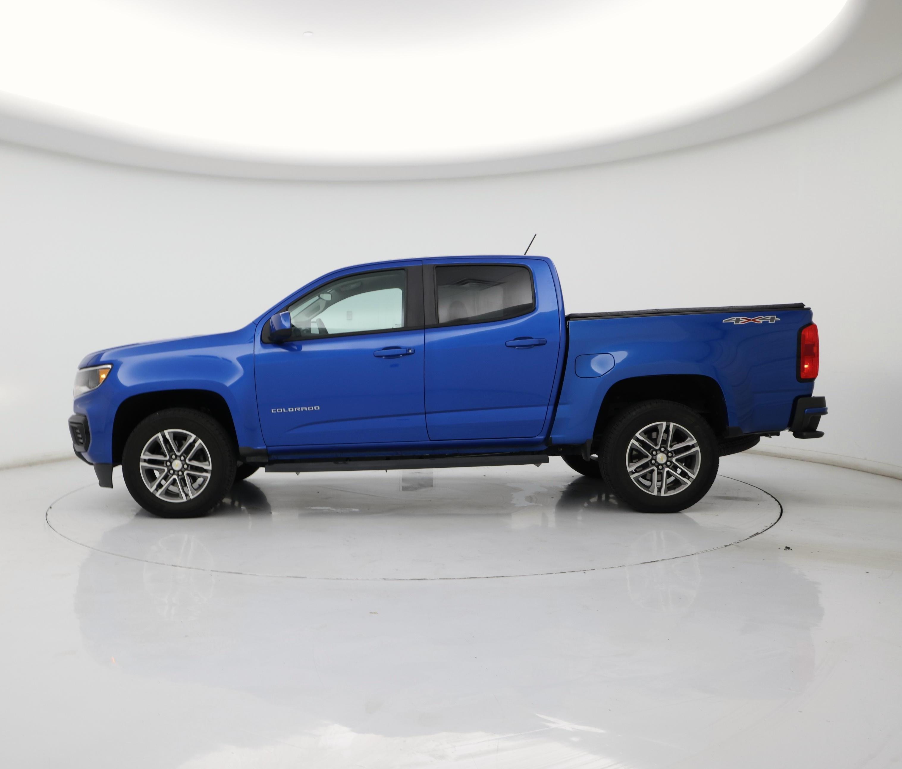 Thumbnail: 2021 Chevrolet Colorado - 3