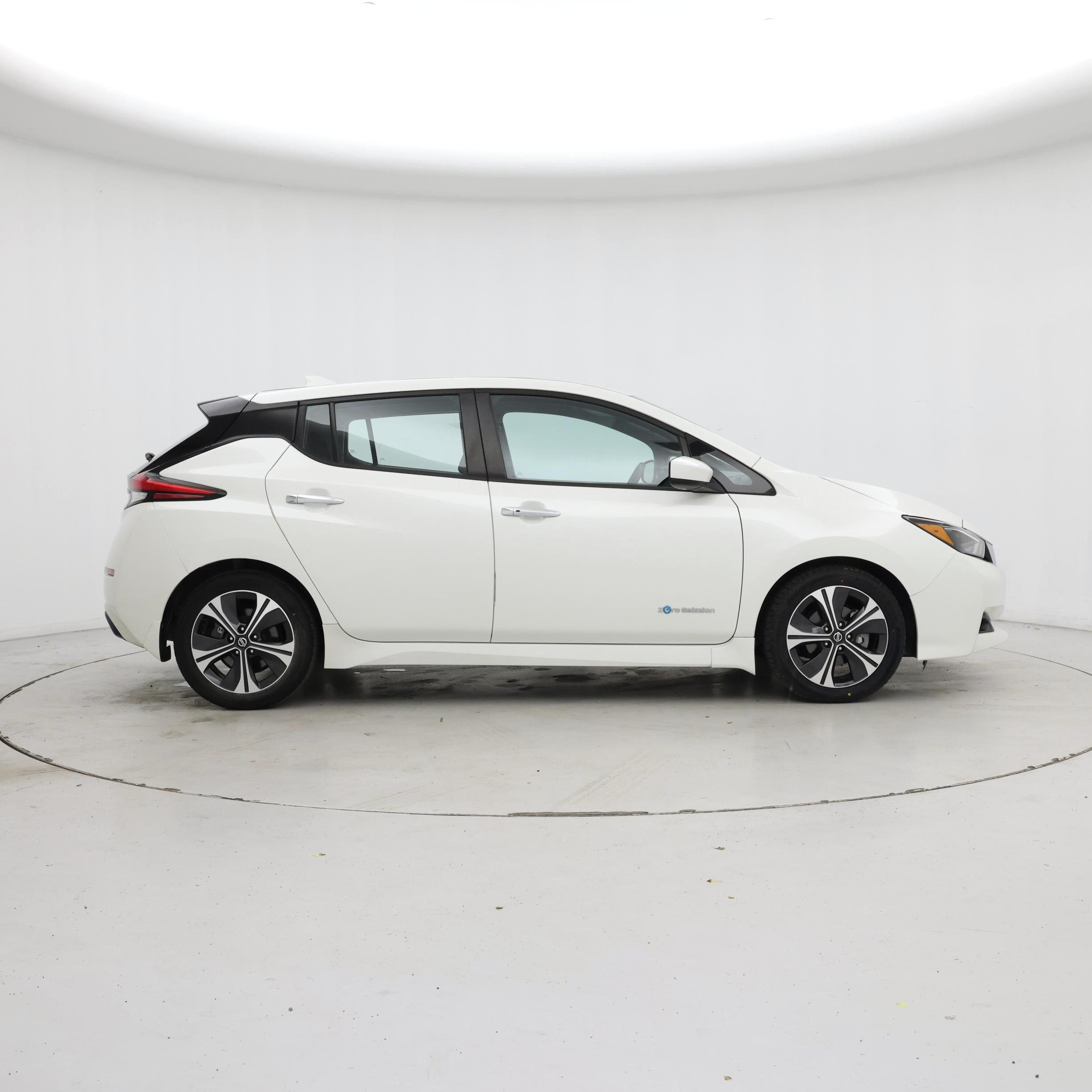 Thumbnail: 2019 Nissan Leaf - 7