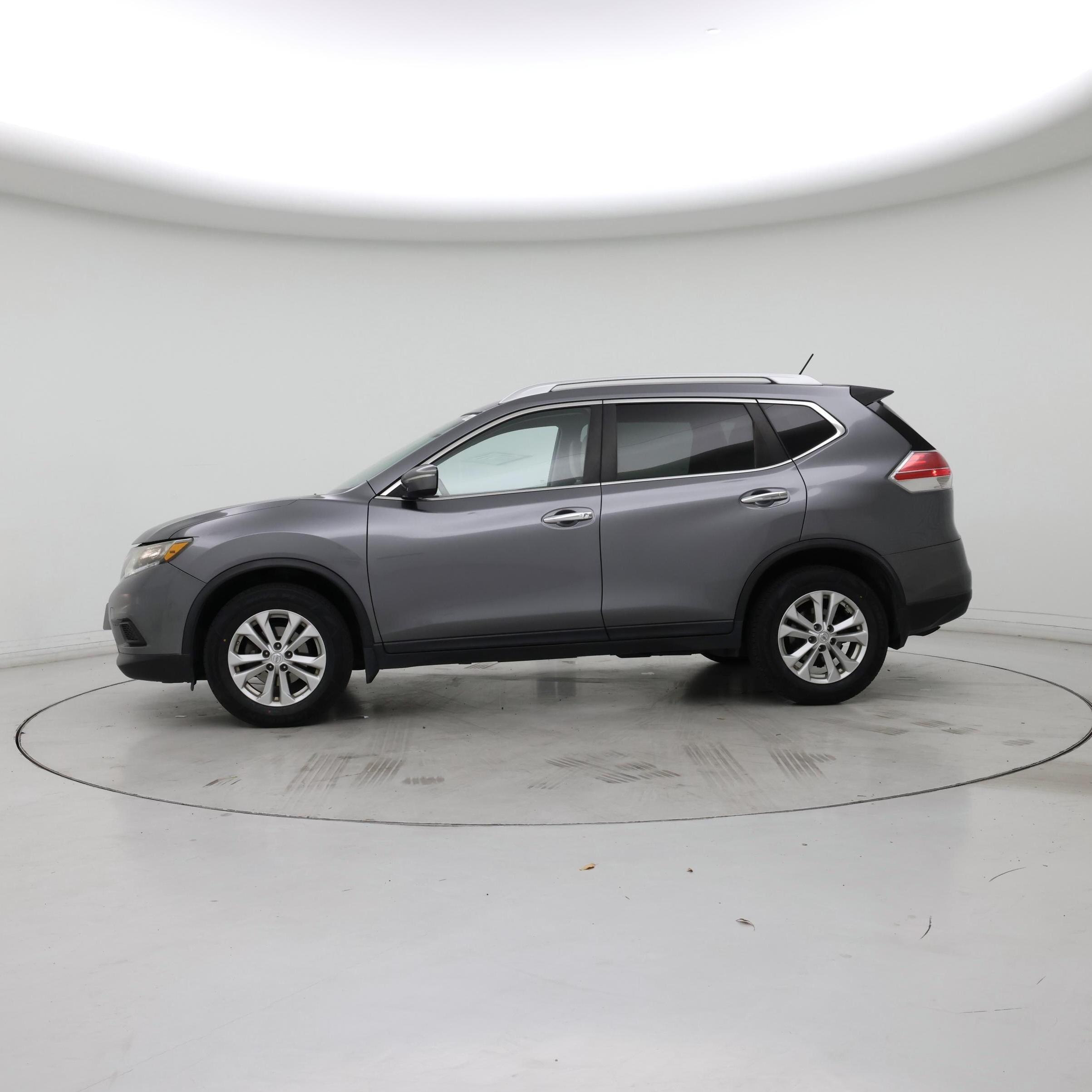 Thumbnail: 2015 Nissan Rogue - 3
