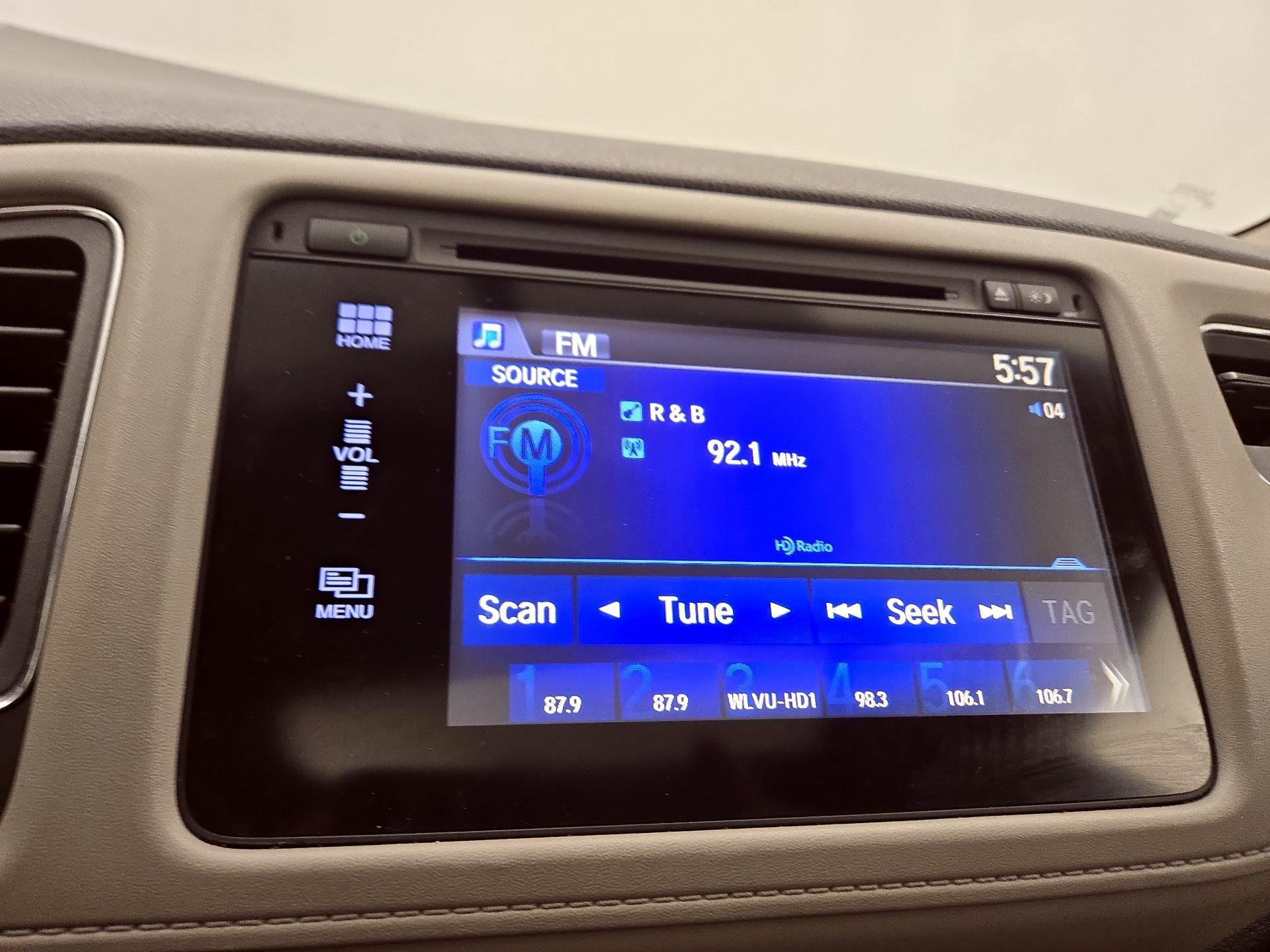 Thumbnail: 2016 Honda HR-V - 15