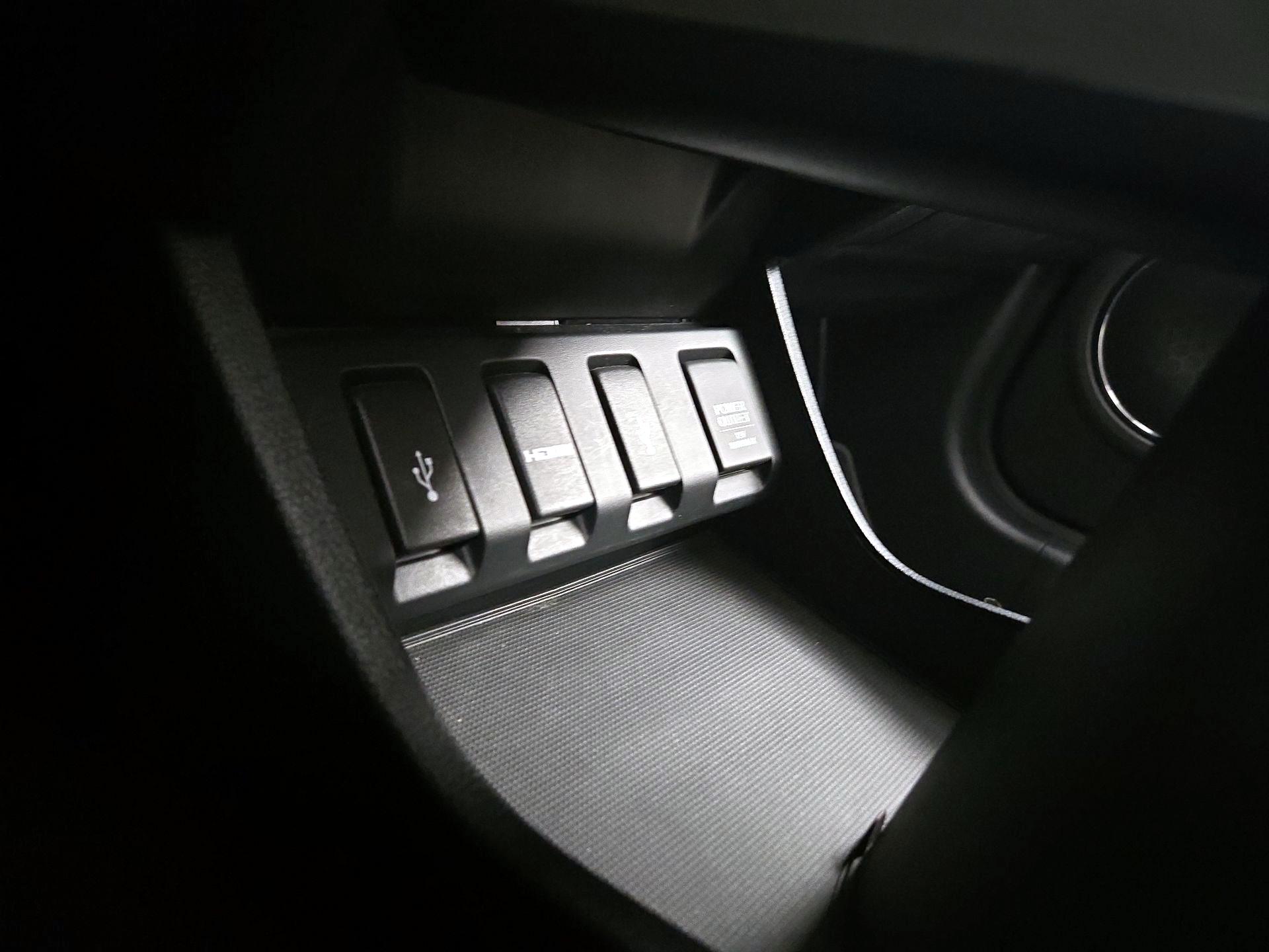 Thumbnail: 2016 Honda HR-V - 18