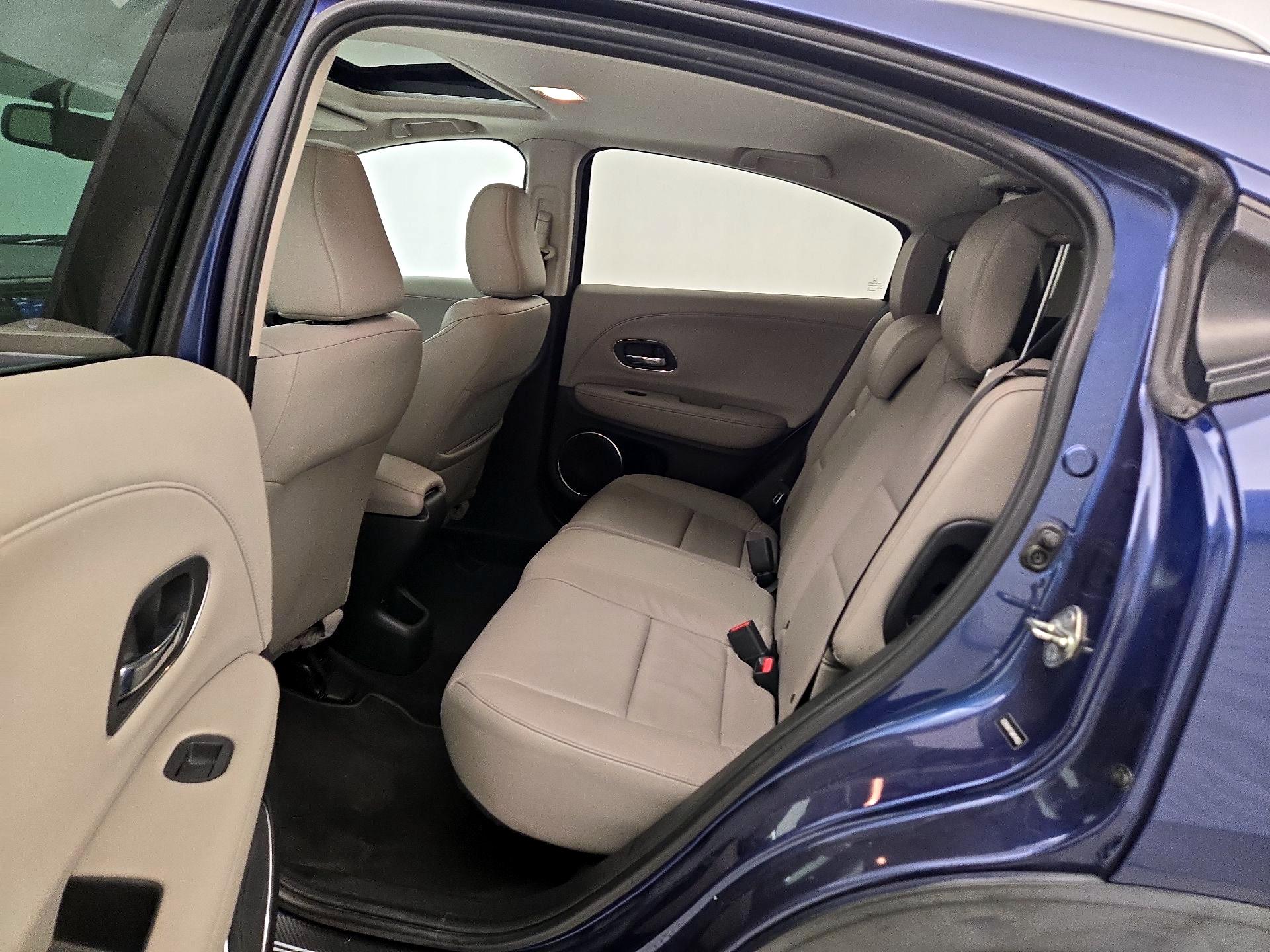 Thumbnail: 2016 Honda HR-V - 20