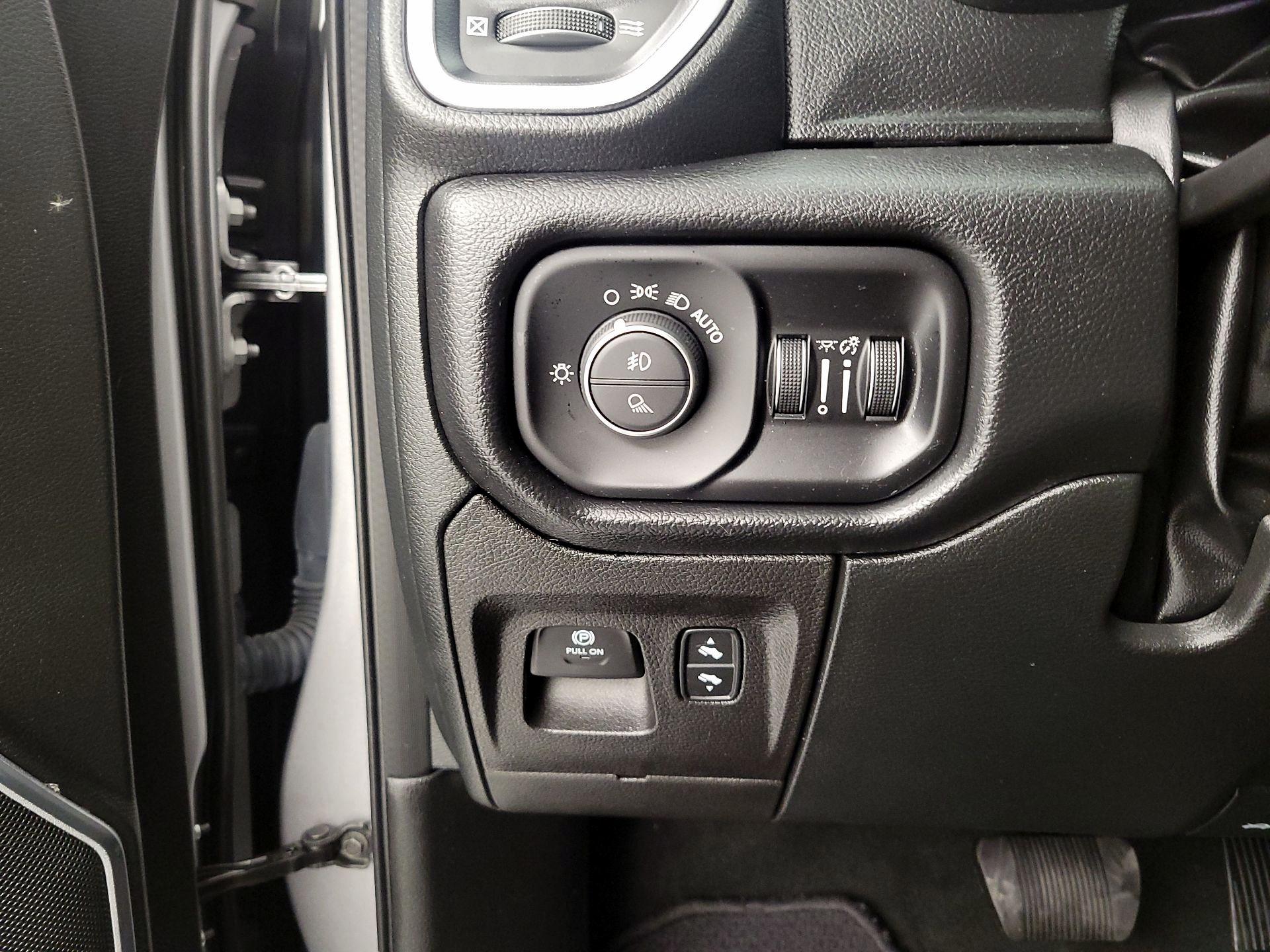 Thumbnail: 2022 RAM 1500 - 13