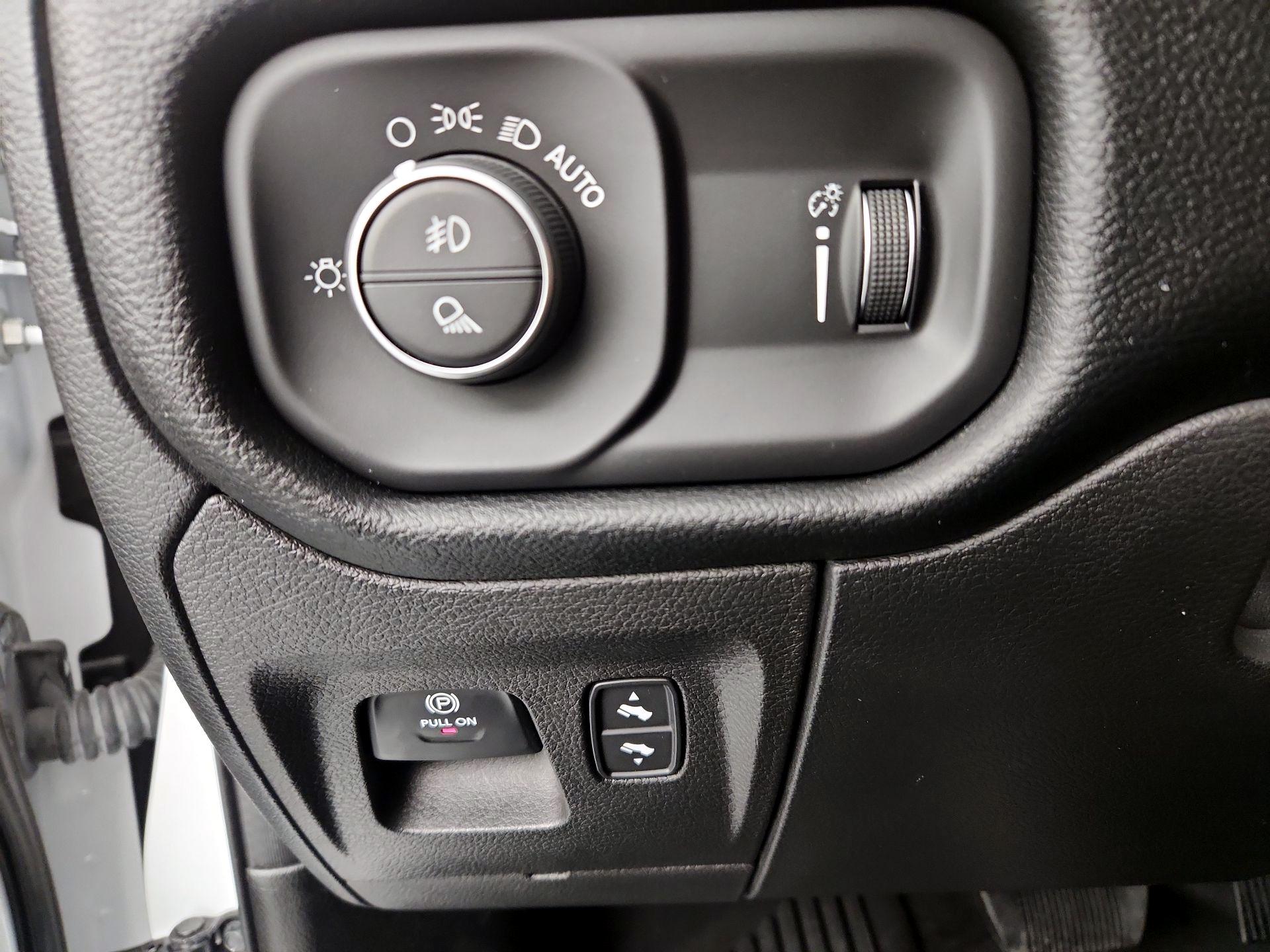 Thumbnail: 2022 RAM 1500 - 13