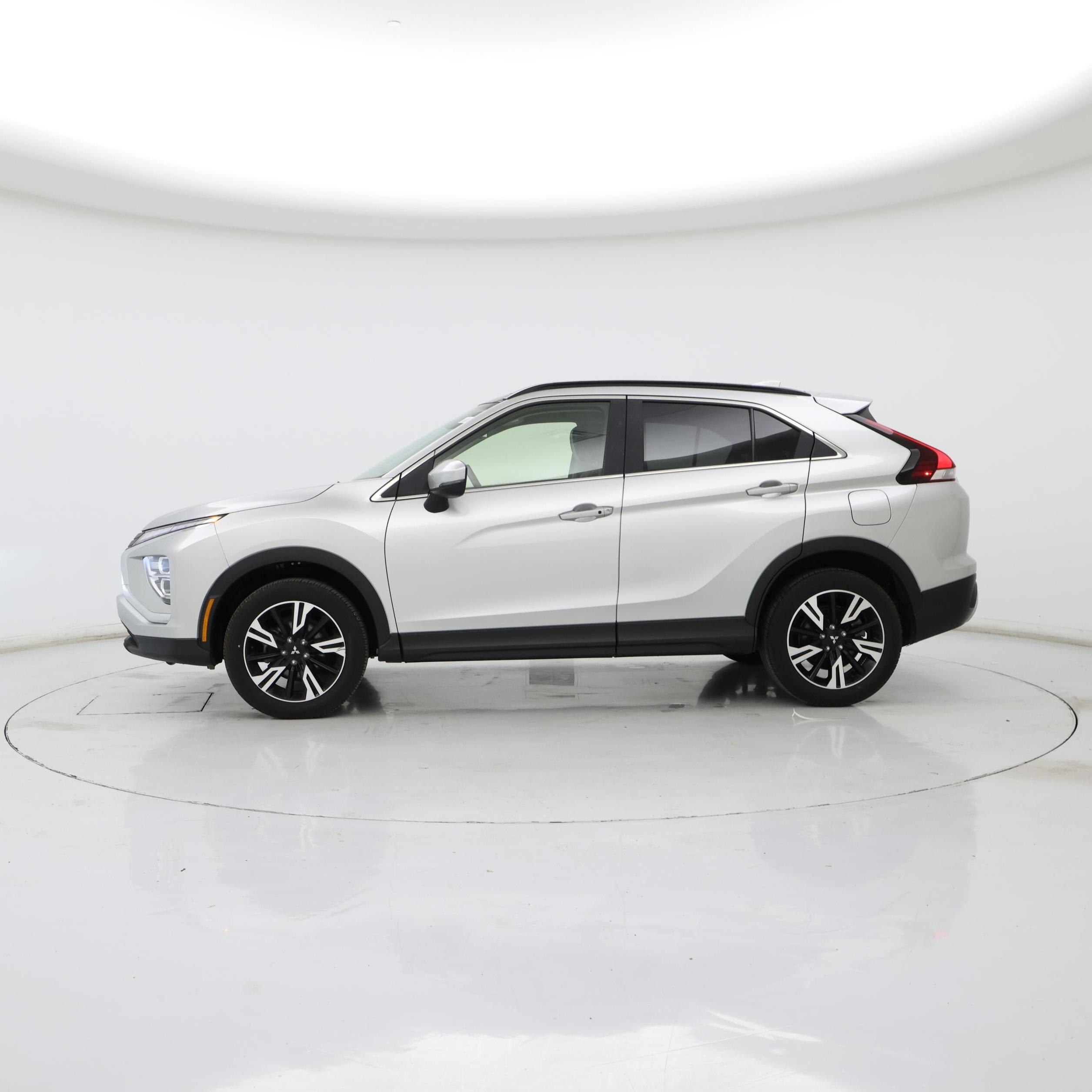 Thumbnail: 2024 Mitsubishi Eclipse Cross - 3