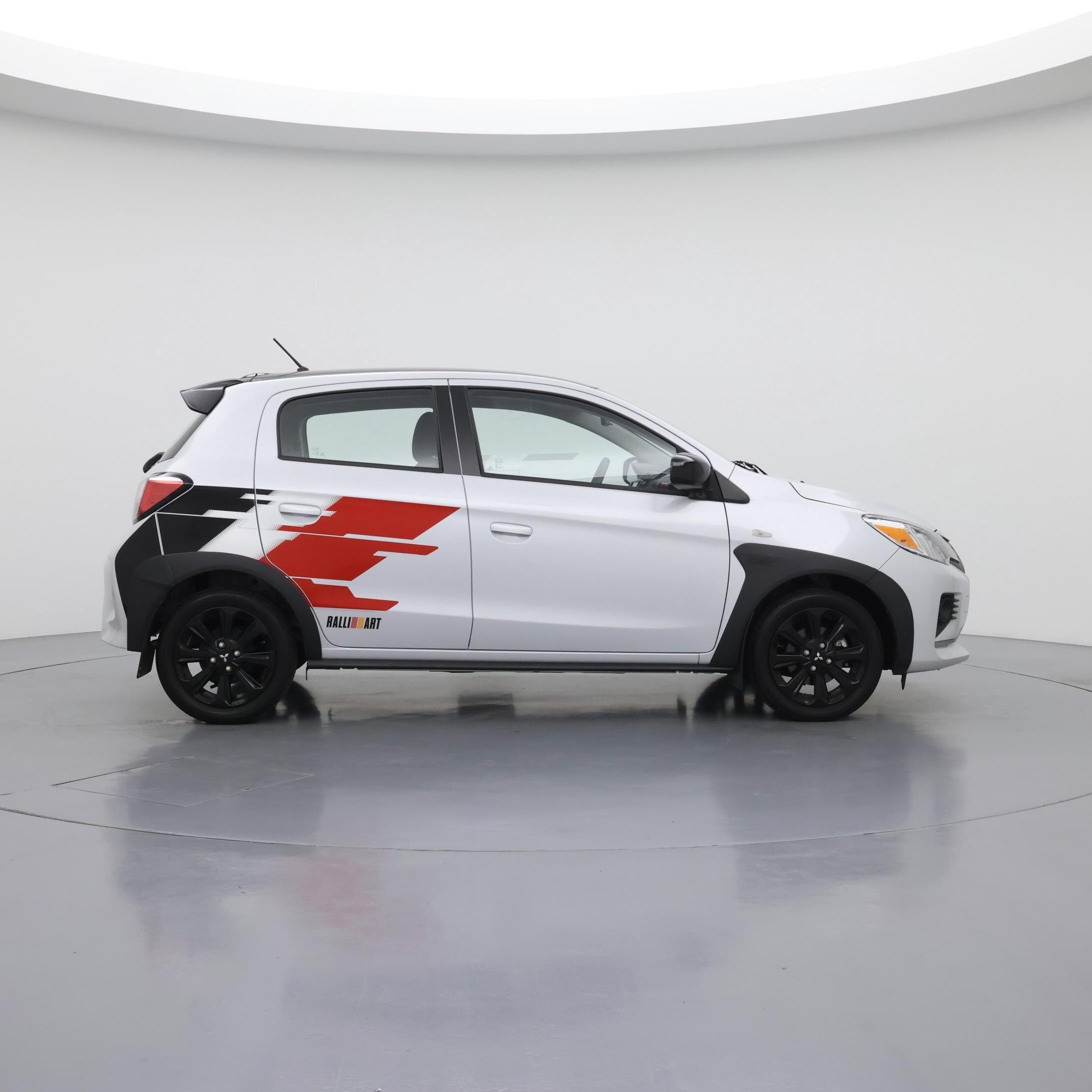 Thumbnail: 2023 Mitsubishi Mirage - 7