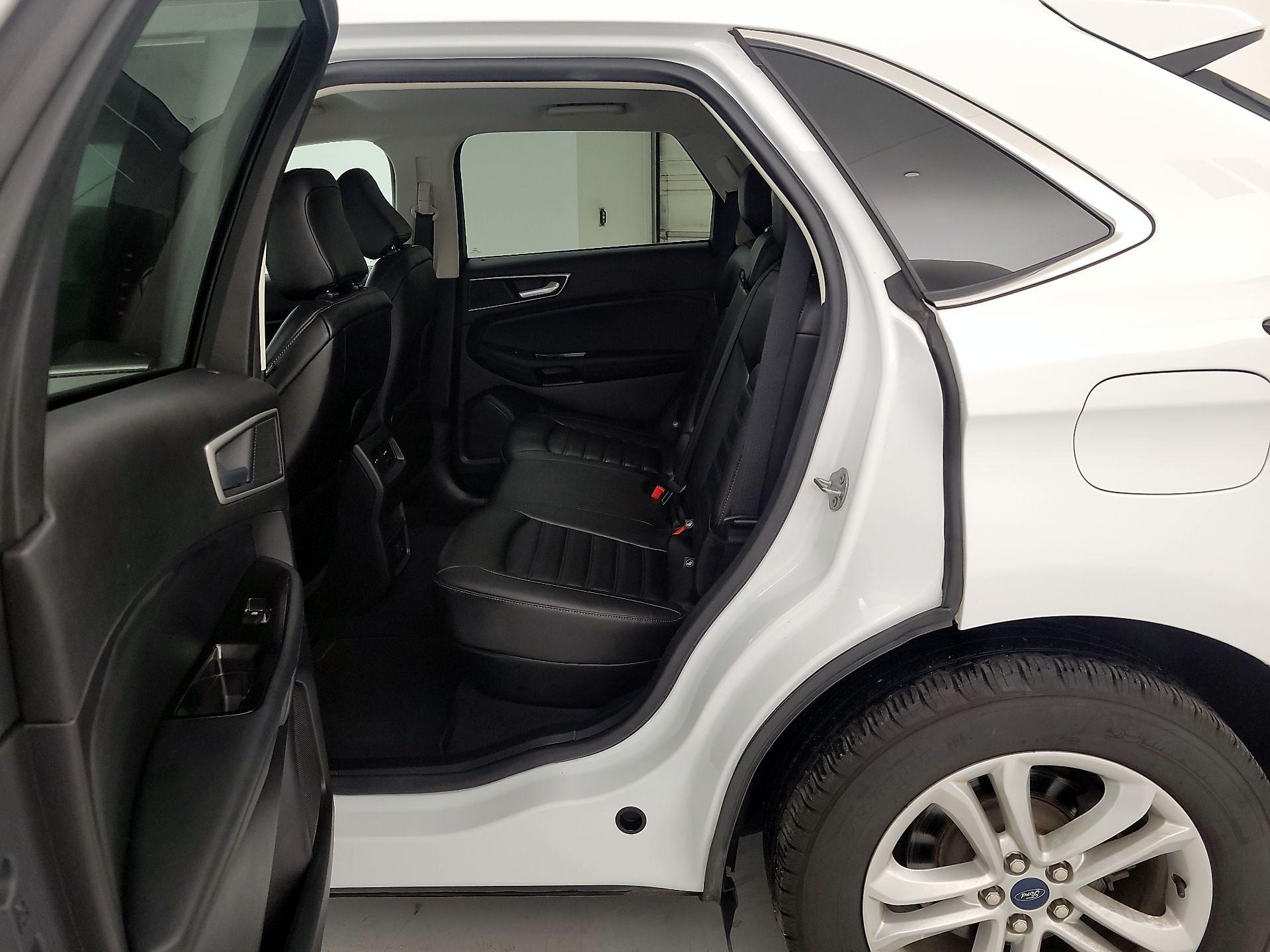 Thumbnail: 2020 Ford Edge - 20