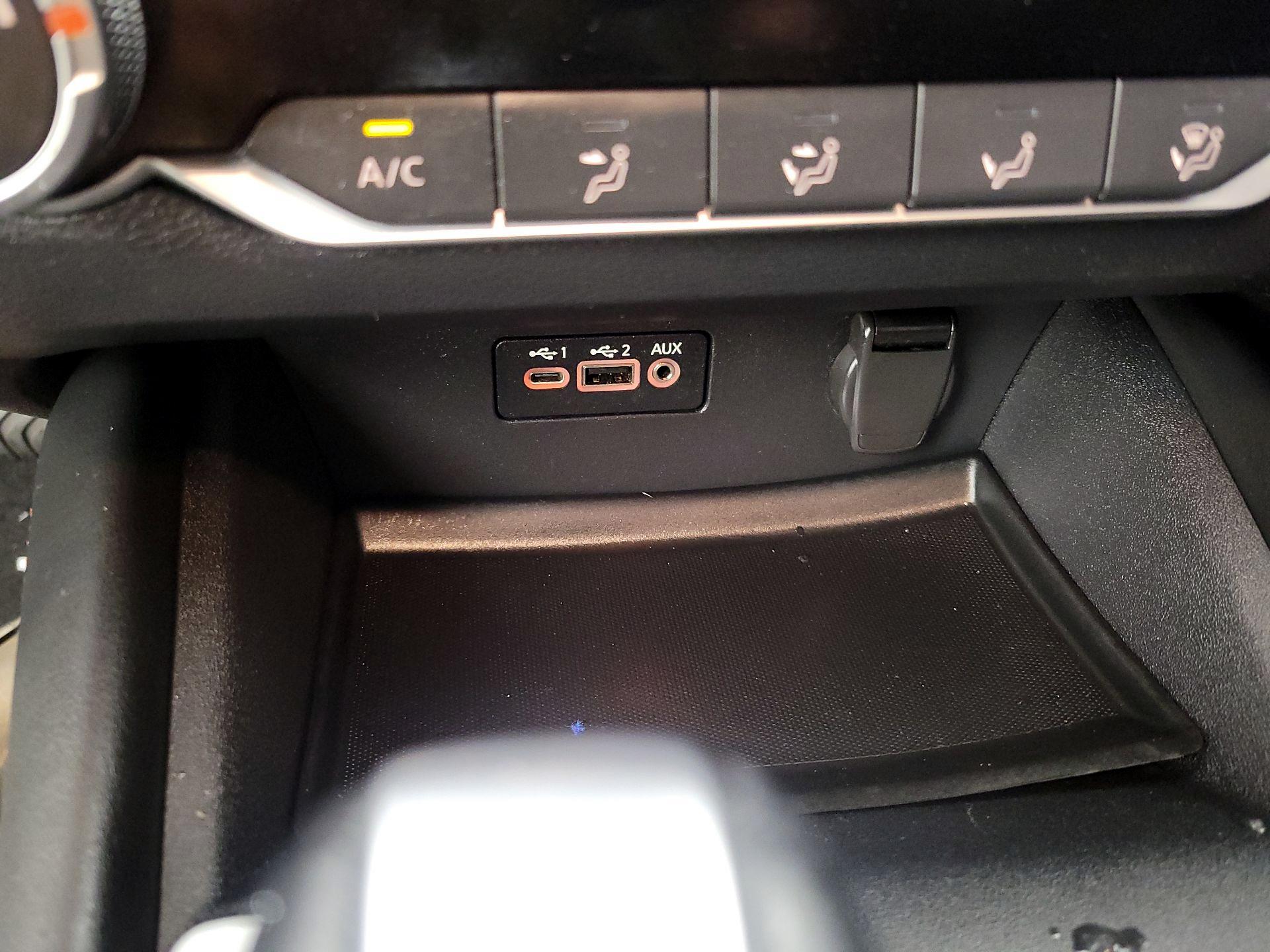 Thumbnail: 2022 Nissan Altima - 18