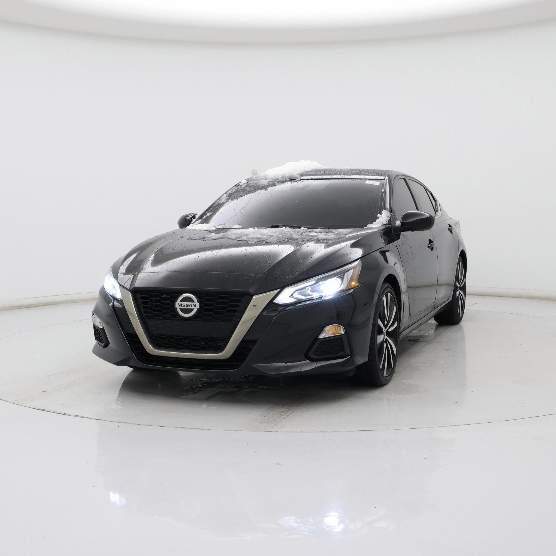 Thumbnail: 2022 Nissan Altima - 4