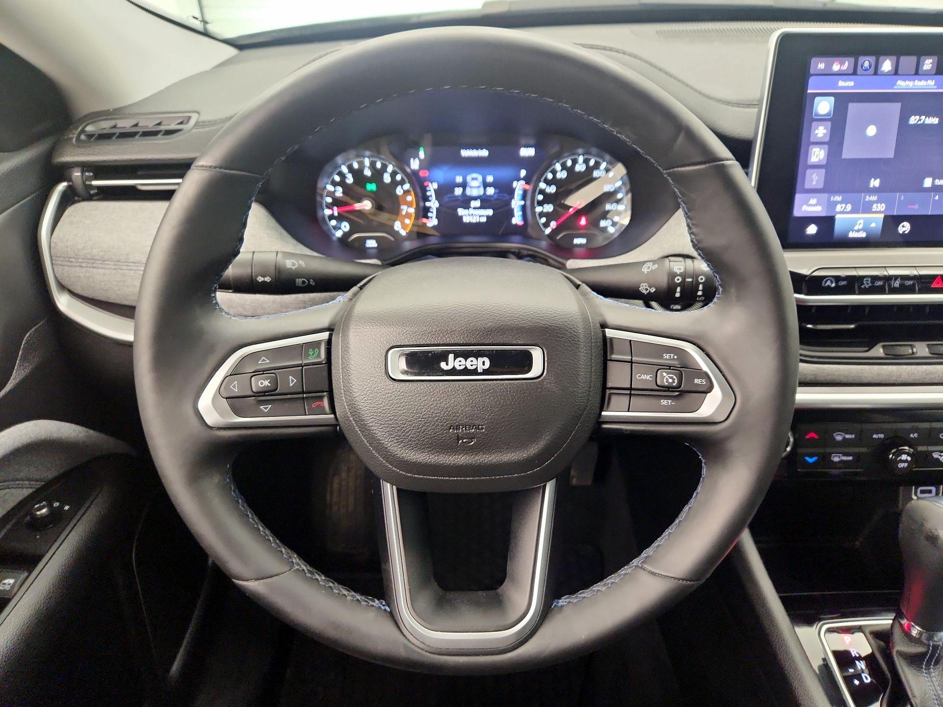 Thumbnail: 2022 Jeep Compass - 10