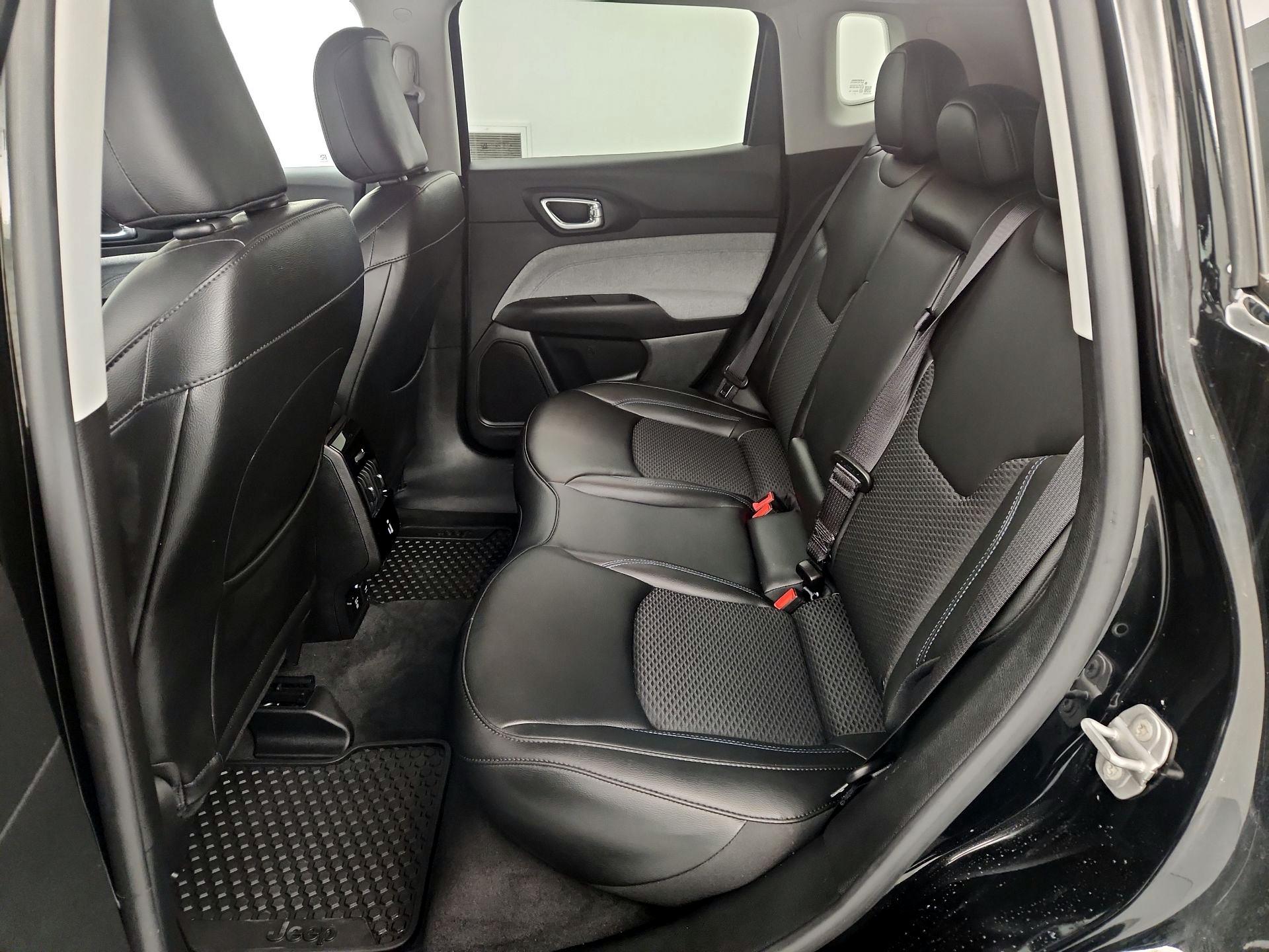 Thumbnail: 2022 Jeep Compass - 19