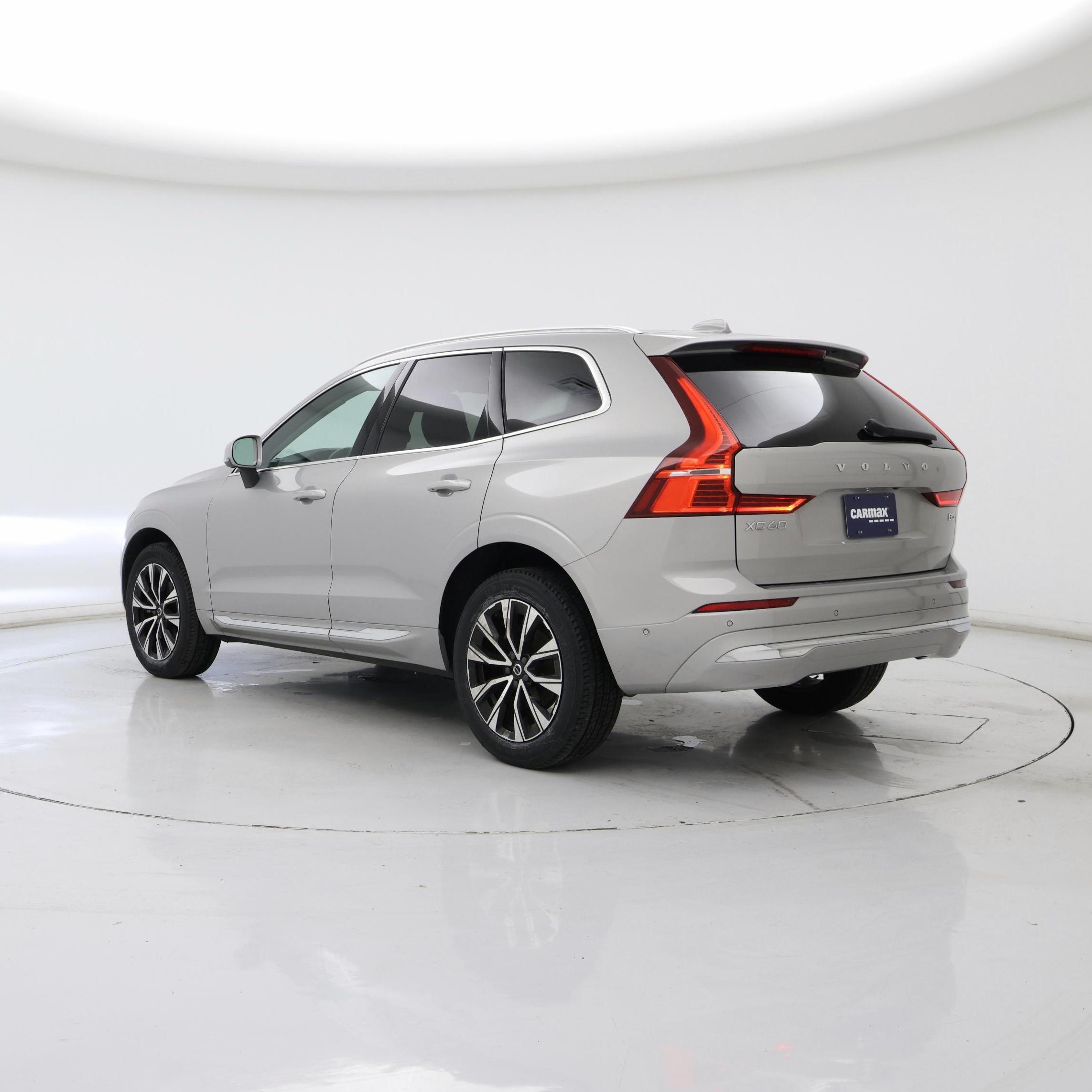 Thumbnail: 2023 Volvo XC60 - 2