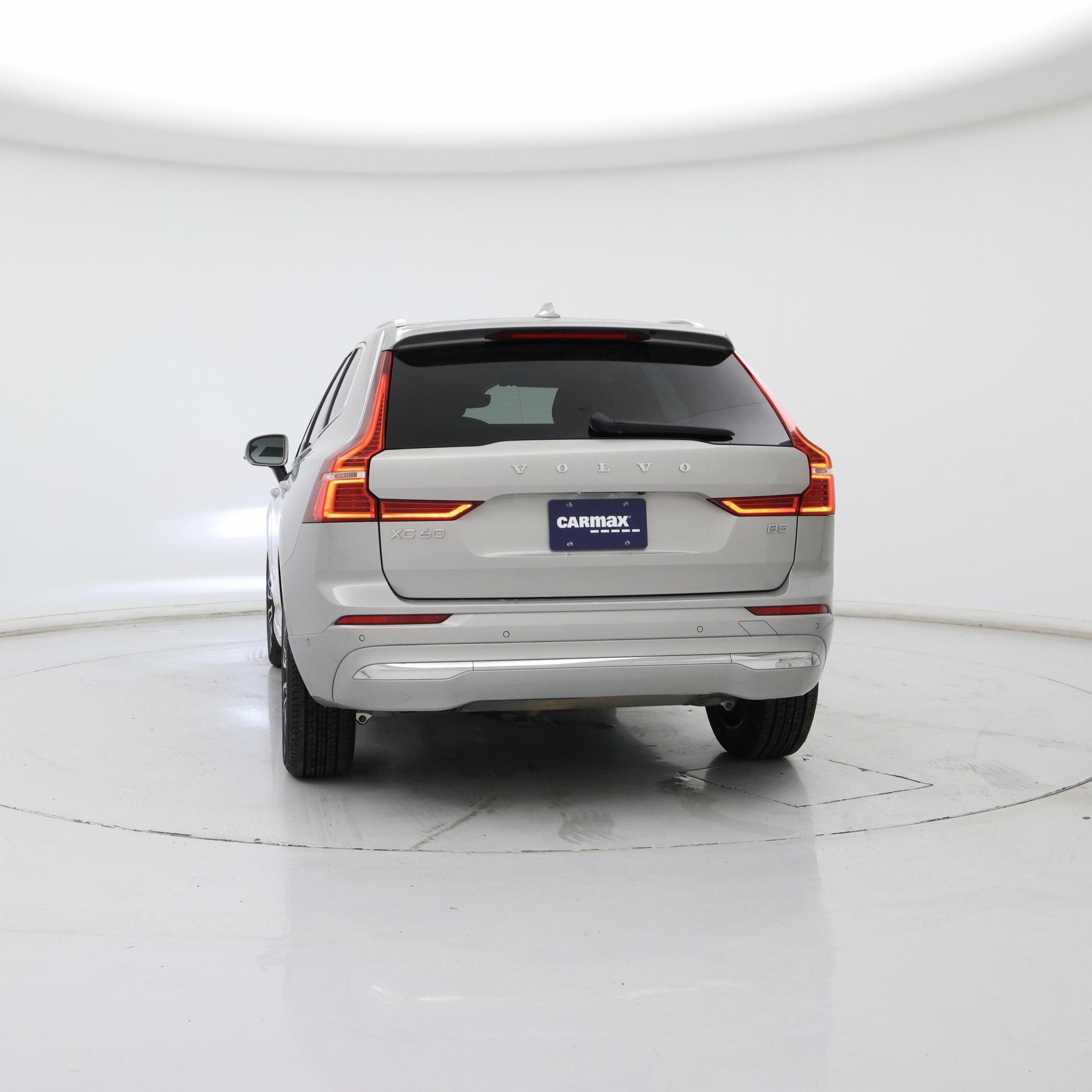 Thumbnail: 2023 Volvo XC60 - 6