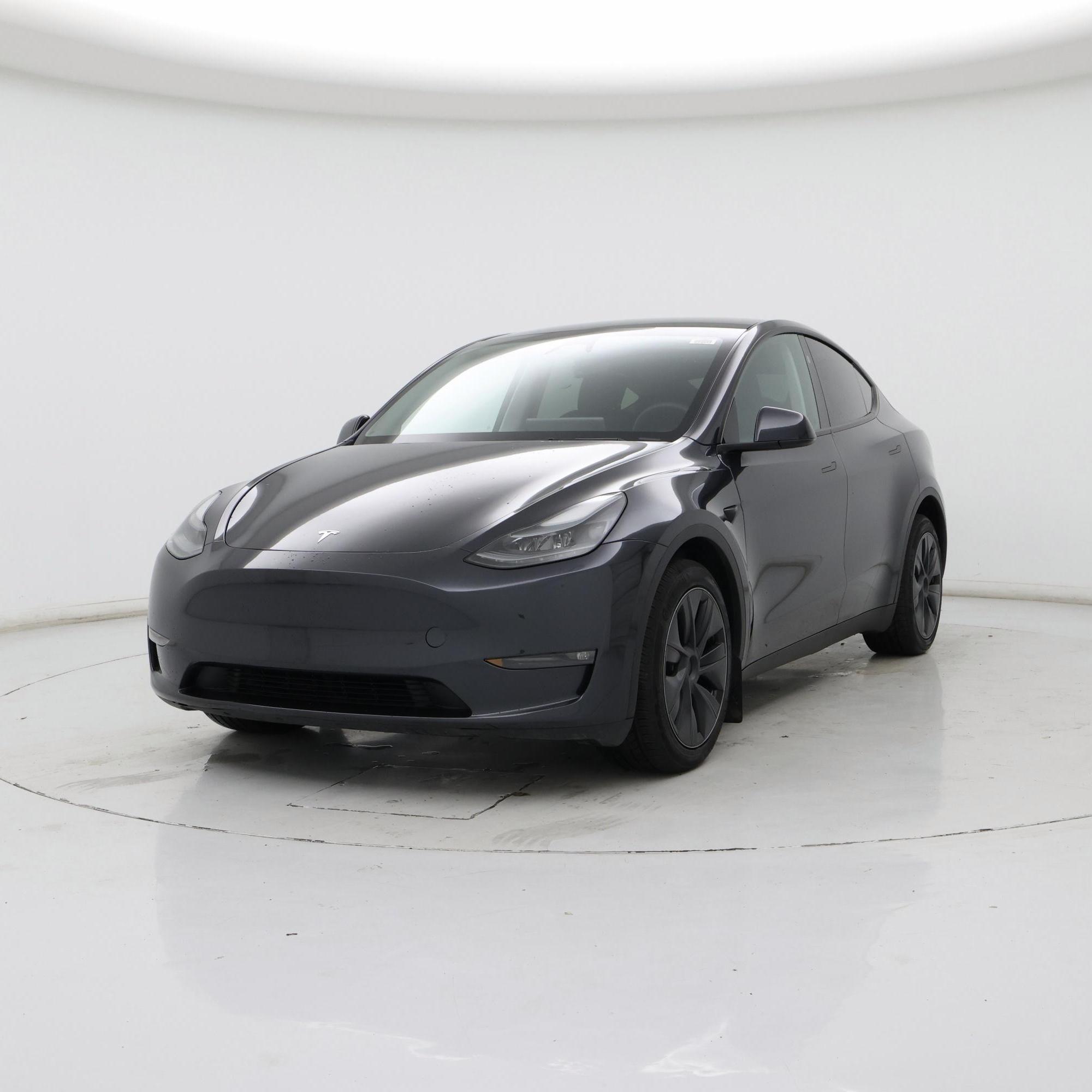 Thumbnail: 2025 Tesla Model Y - 4