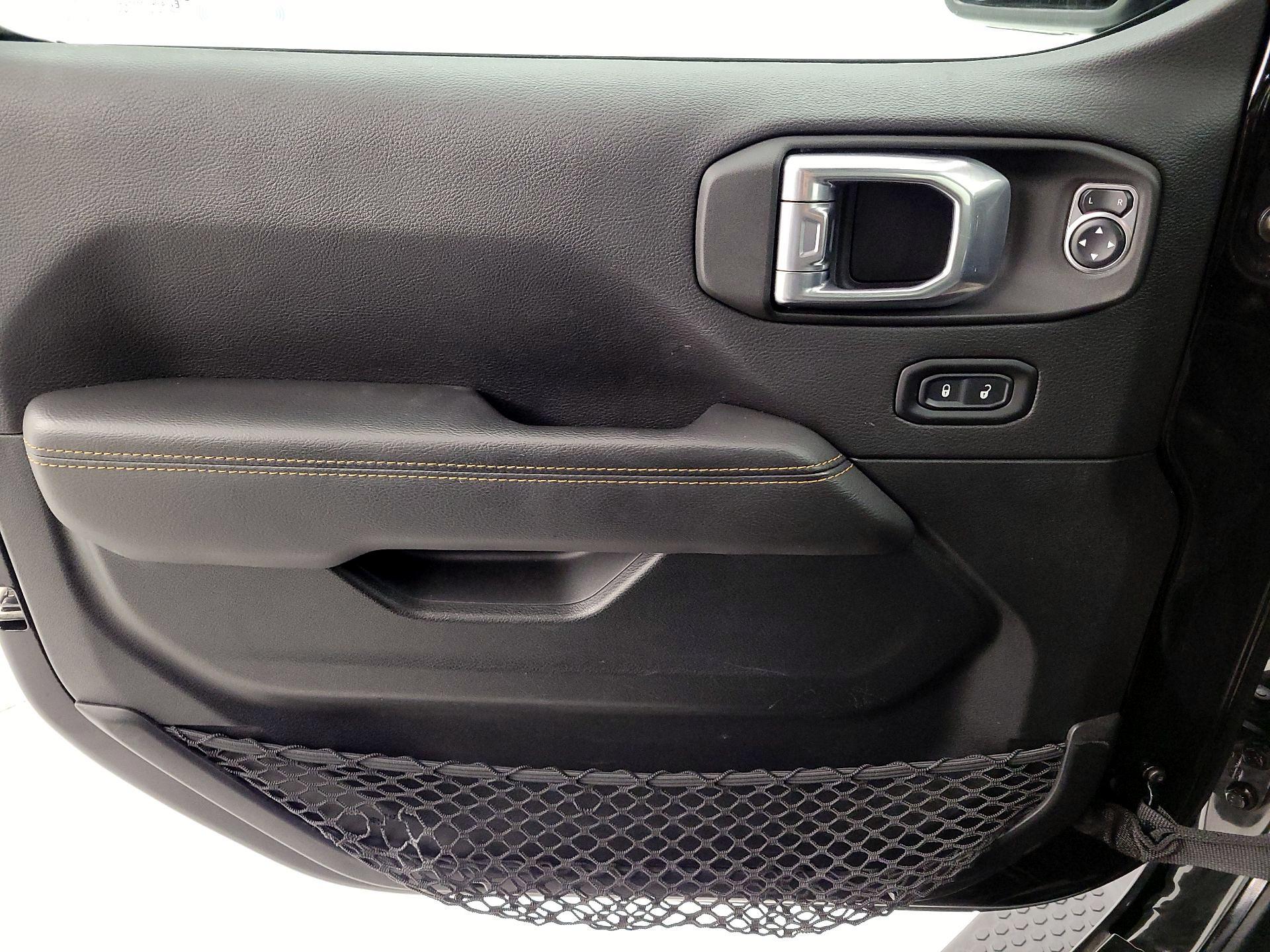 Thumbnail: 2021 Jeep Wrangler - 12