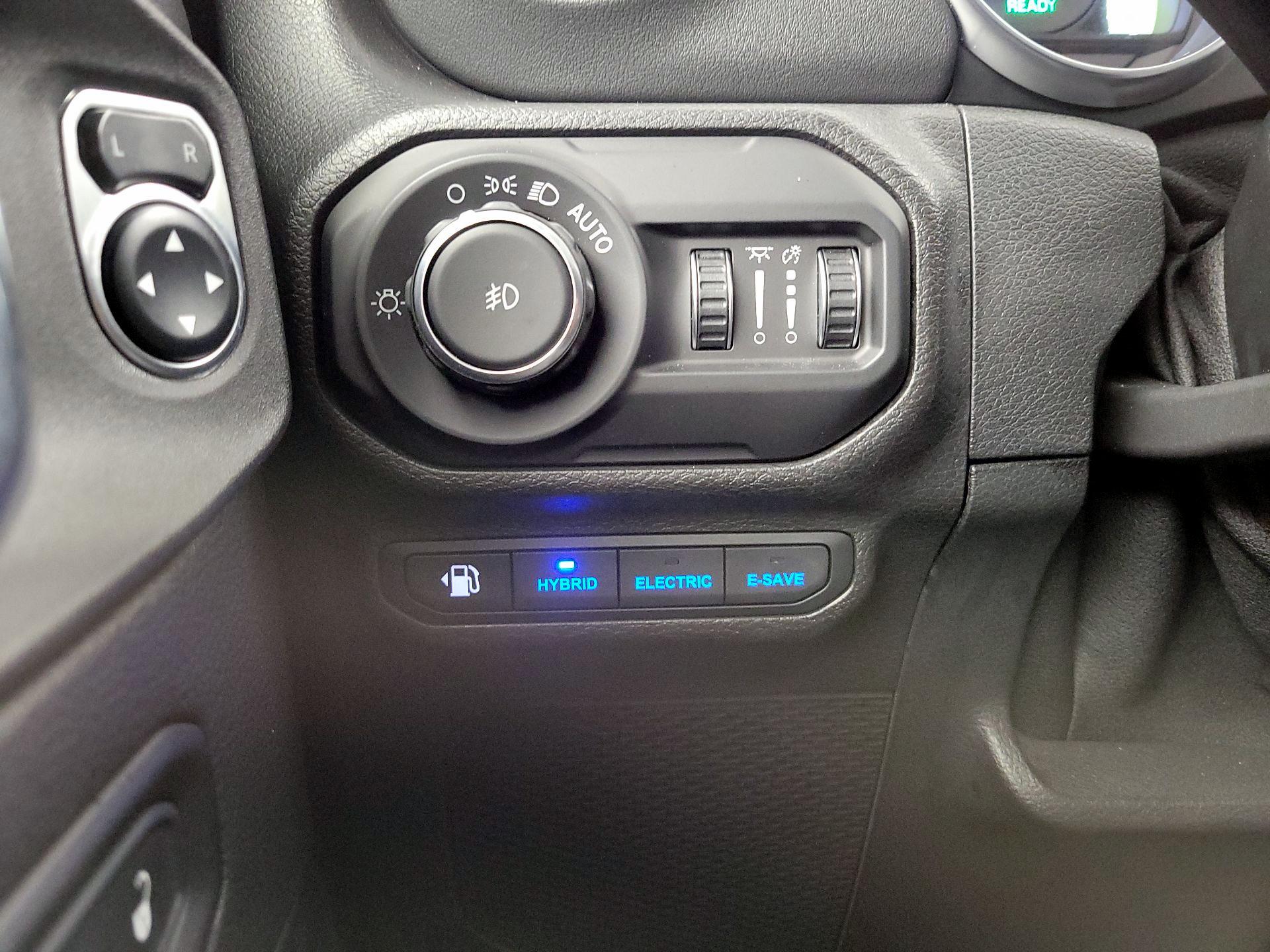 Thumbnail: 2021 Jeep Wrangler - 13