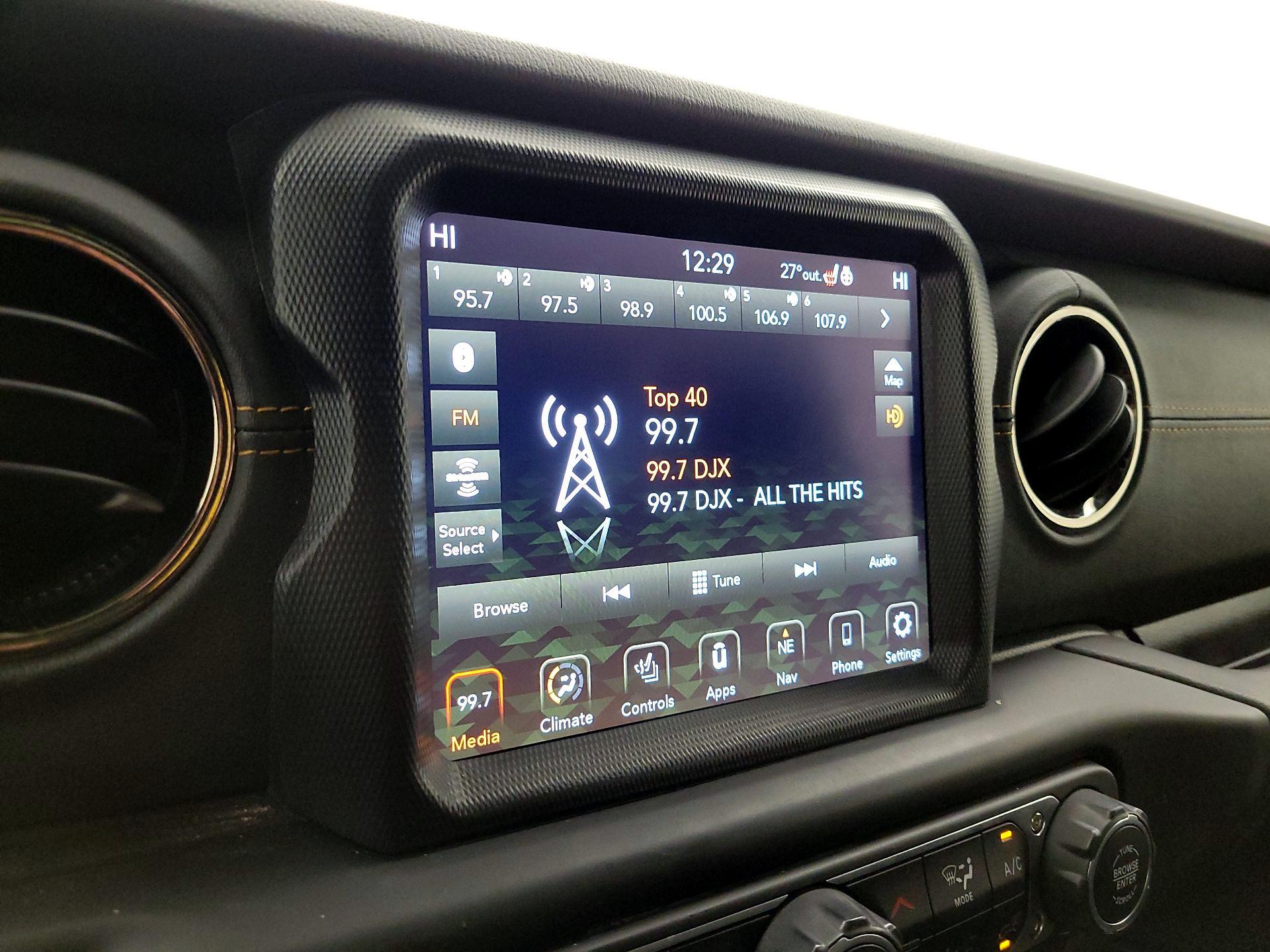 Thumbnail: 2021 Jeep Wrangler - 16